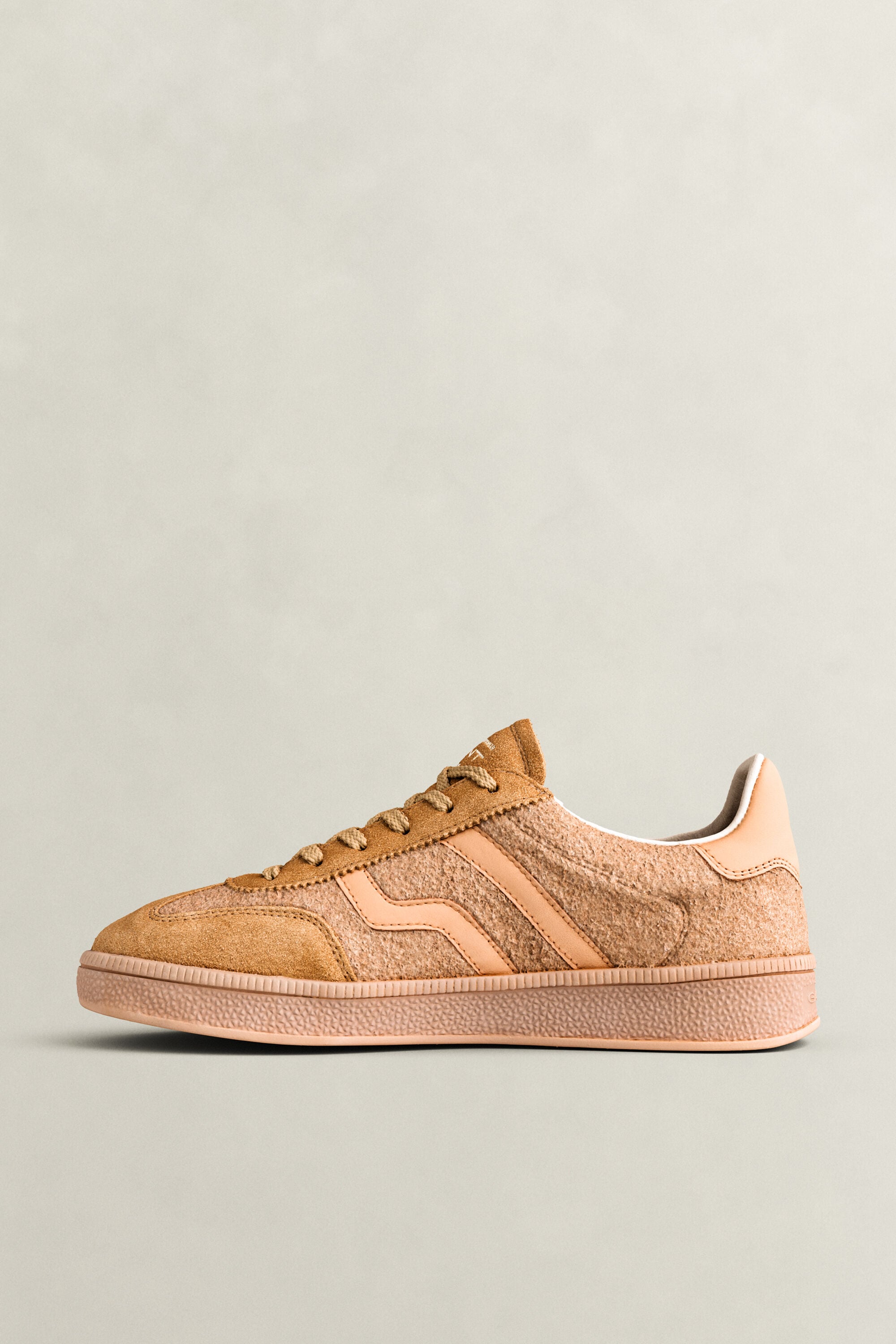 Cuzima Wool Suede Sneakers