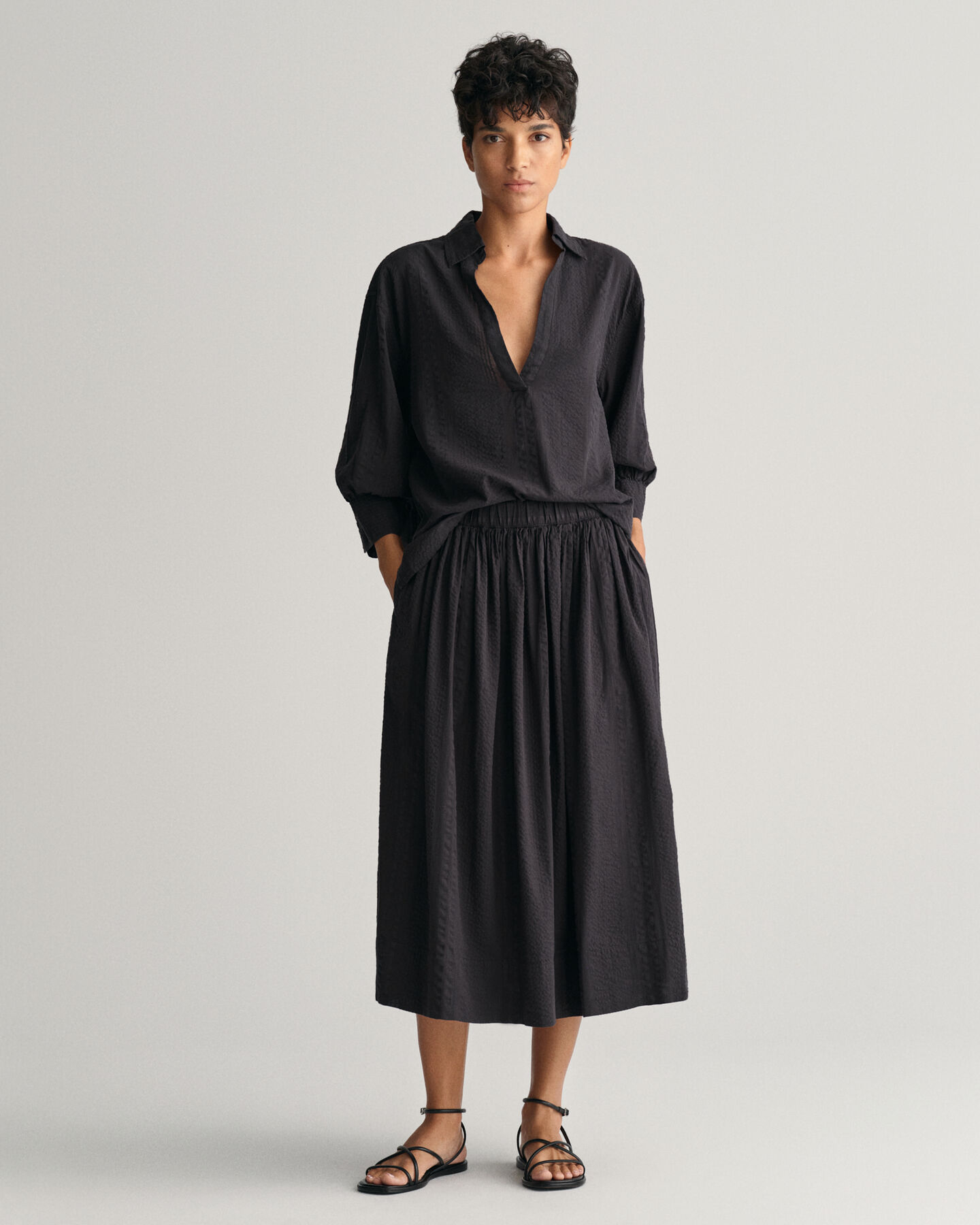 Seersucker Pull-On Rock mit Streifen