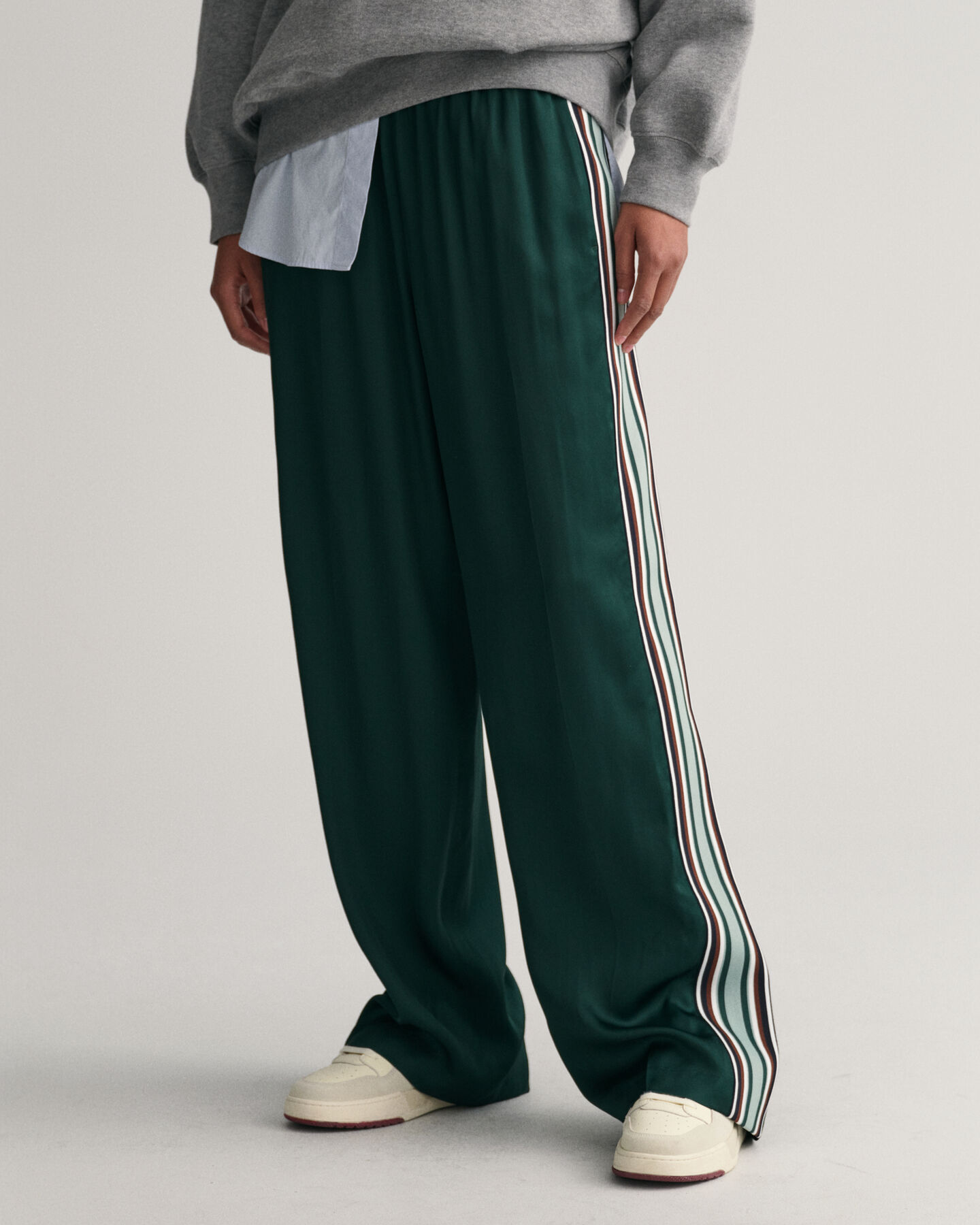 Relaxed Fit Pull-On Hose mit Streifen