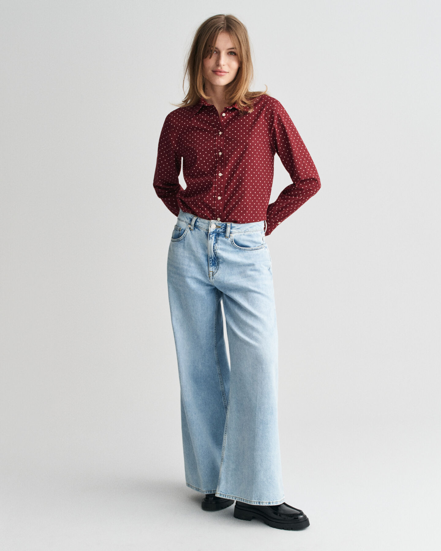 Regular Fit Bluse aus Baumwoll-Voile mit Punktemuster