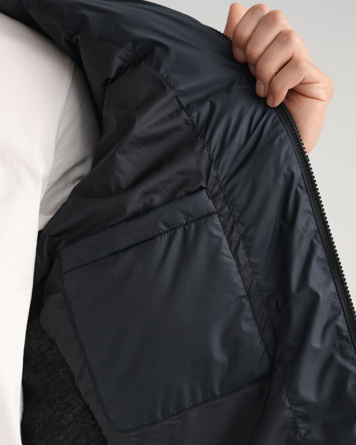 Leicht wattierte Mixed Media Jacke