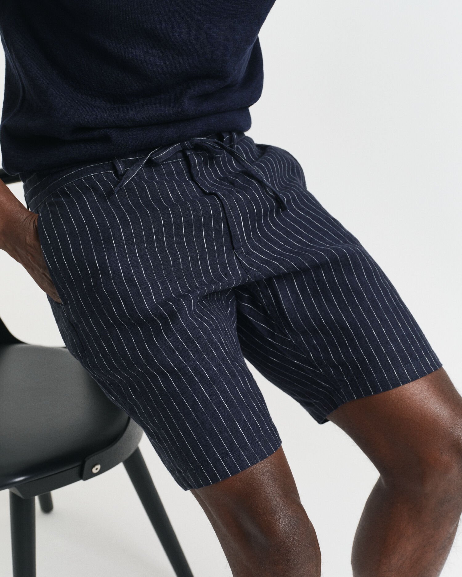 Regular Fit Pinstripe Leinen Shorts