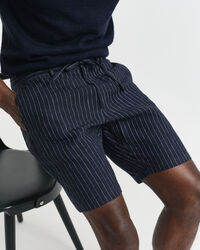Regular Fit Pinstripe Leinen Shorts