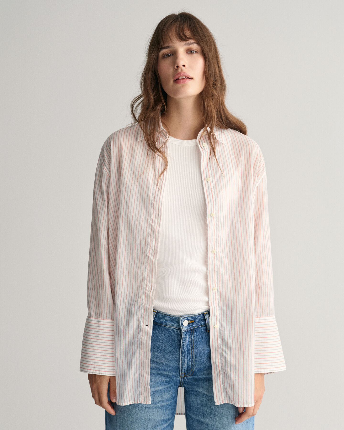 Gestreifte Relaxed Fit Bluse mit breiten Manschetten