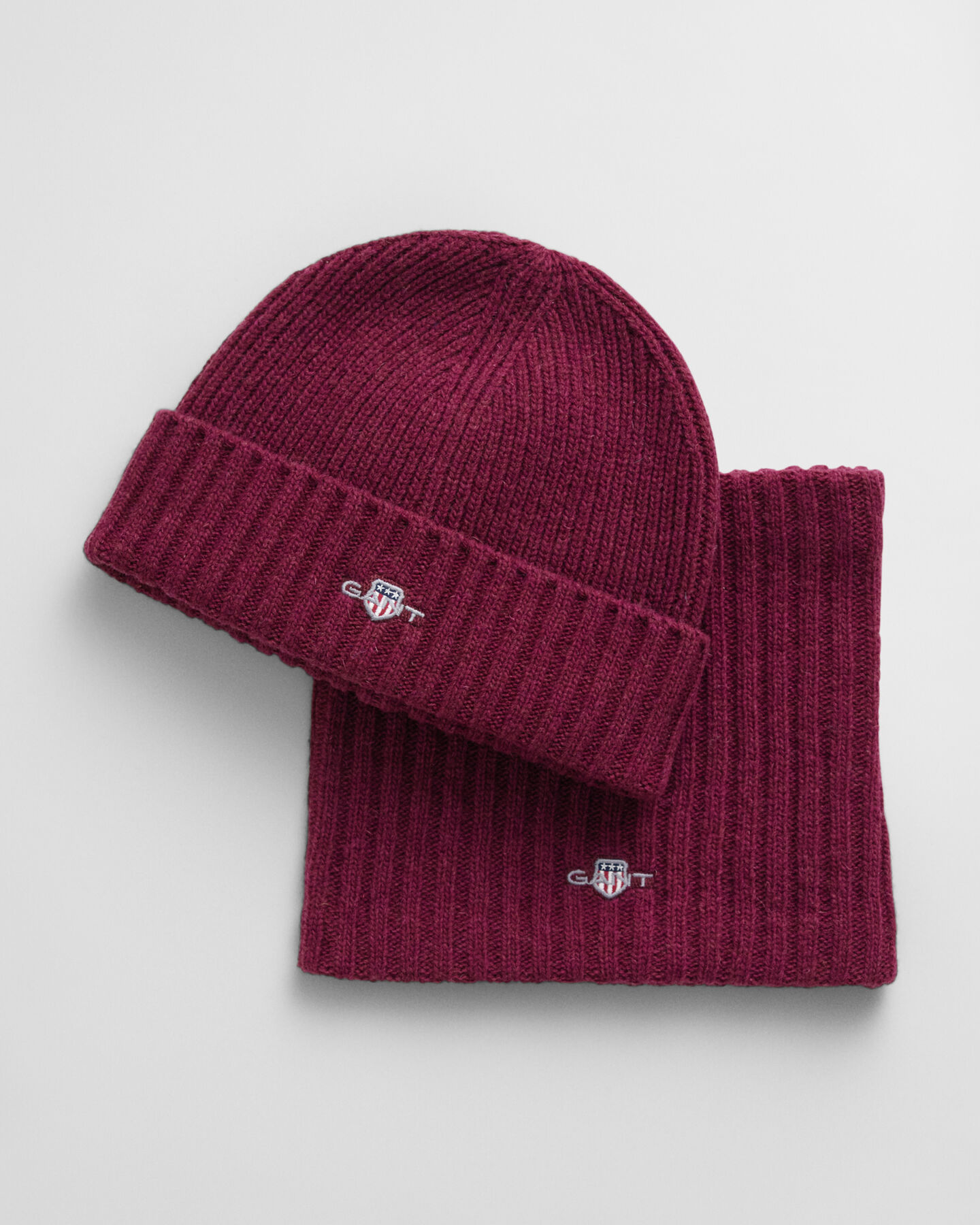 Kids Beanie und Schlauchschal aus Wolle im Geschenkset