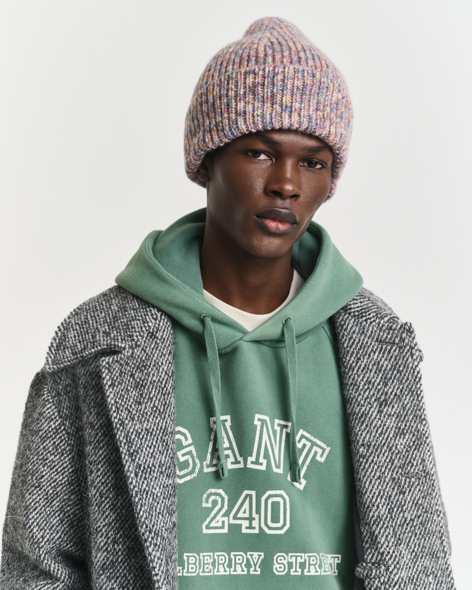 Mehrfarbige gerippte Beanie