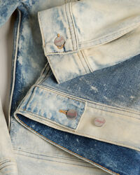 Wrangler x GANT Jeansjacke in ausgeblichener Optik