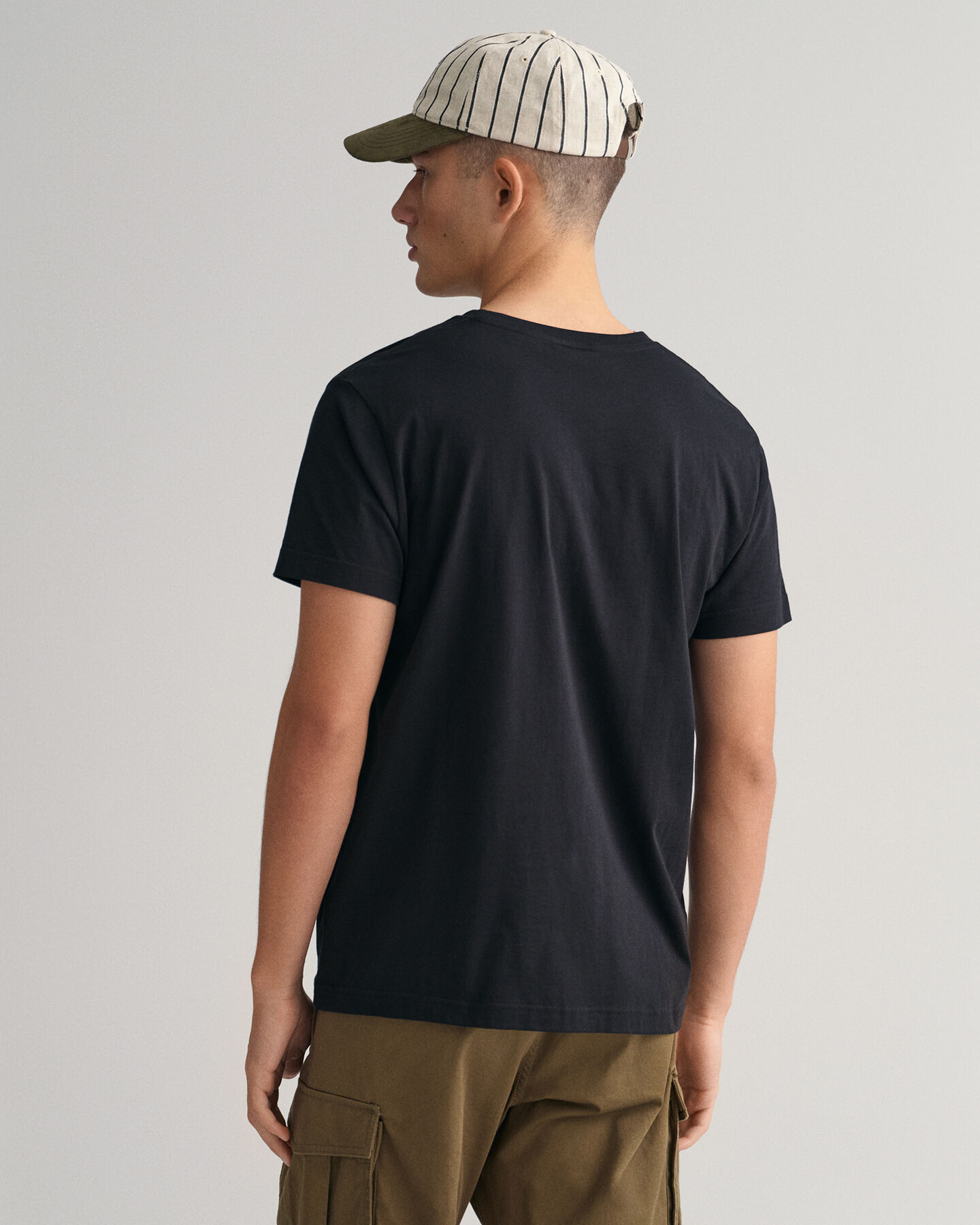 Archive Shield T-Shirt mit Stickerei