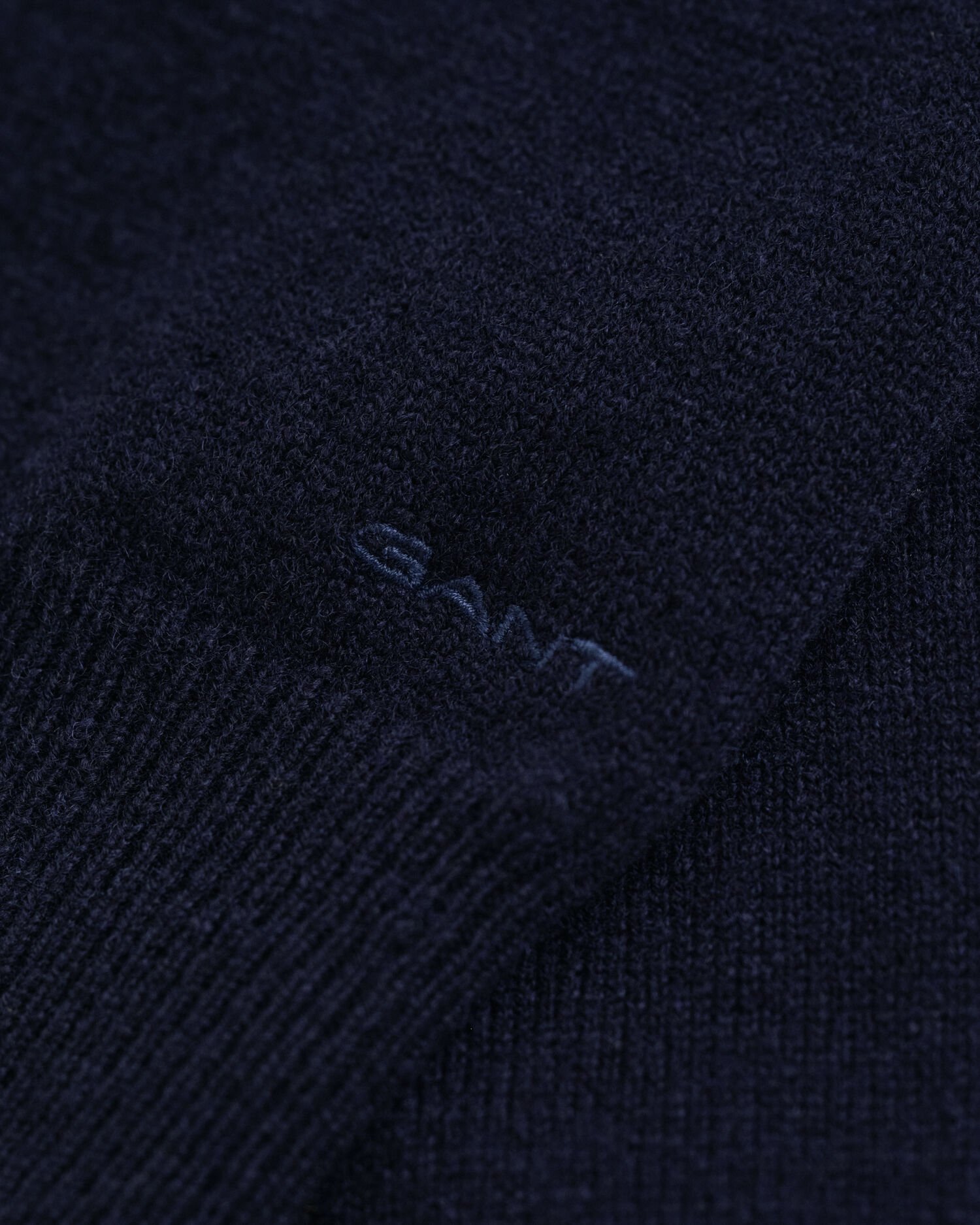 Superfine Lambswool Rugger