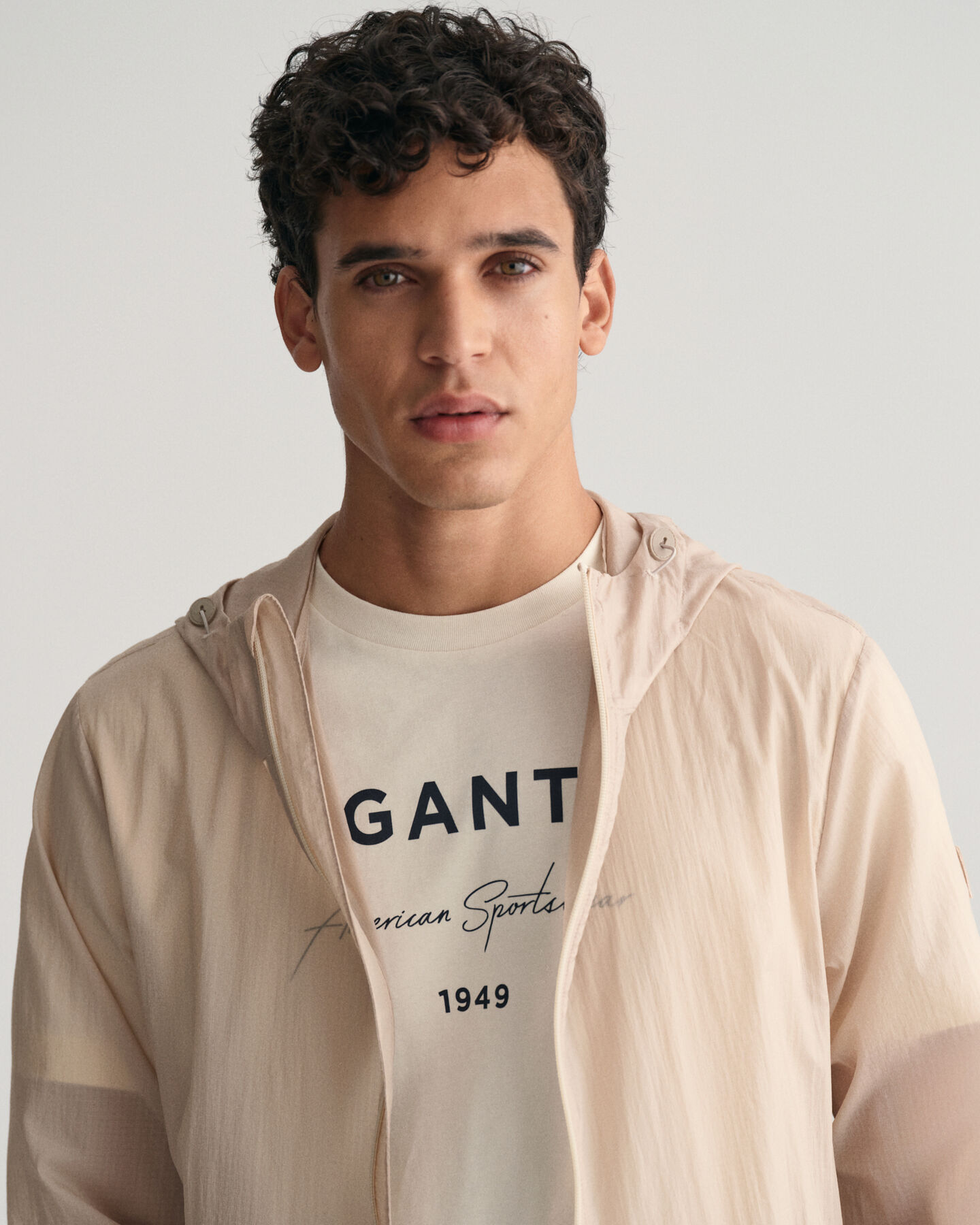 Packbarer leichter Windbreaker