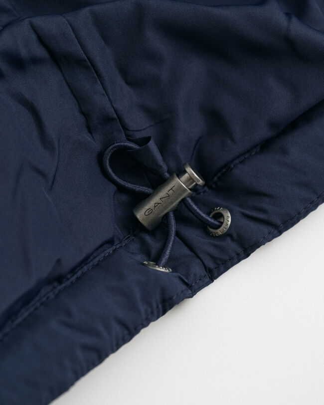 Mittelschwere Daunenjacke