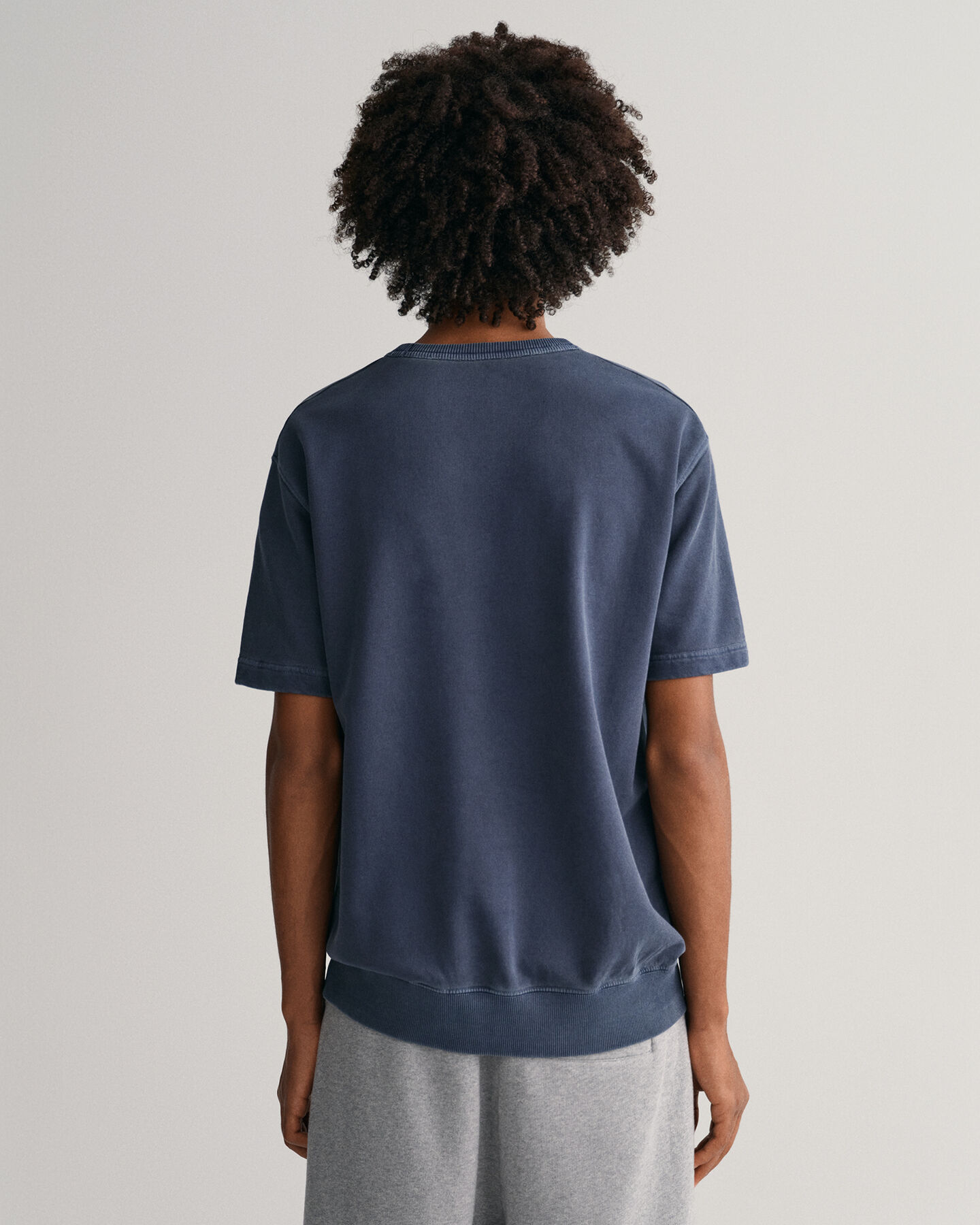 Sunfaded Kurzarm-Sweatshirt