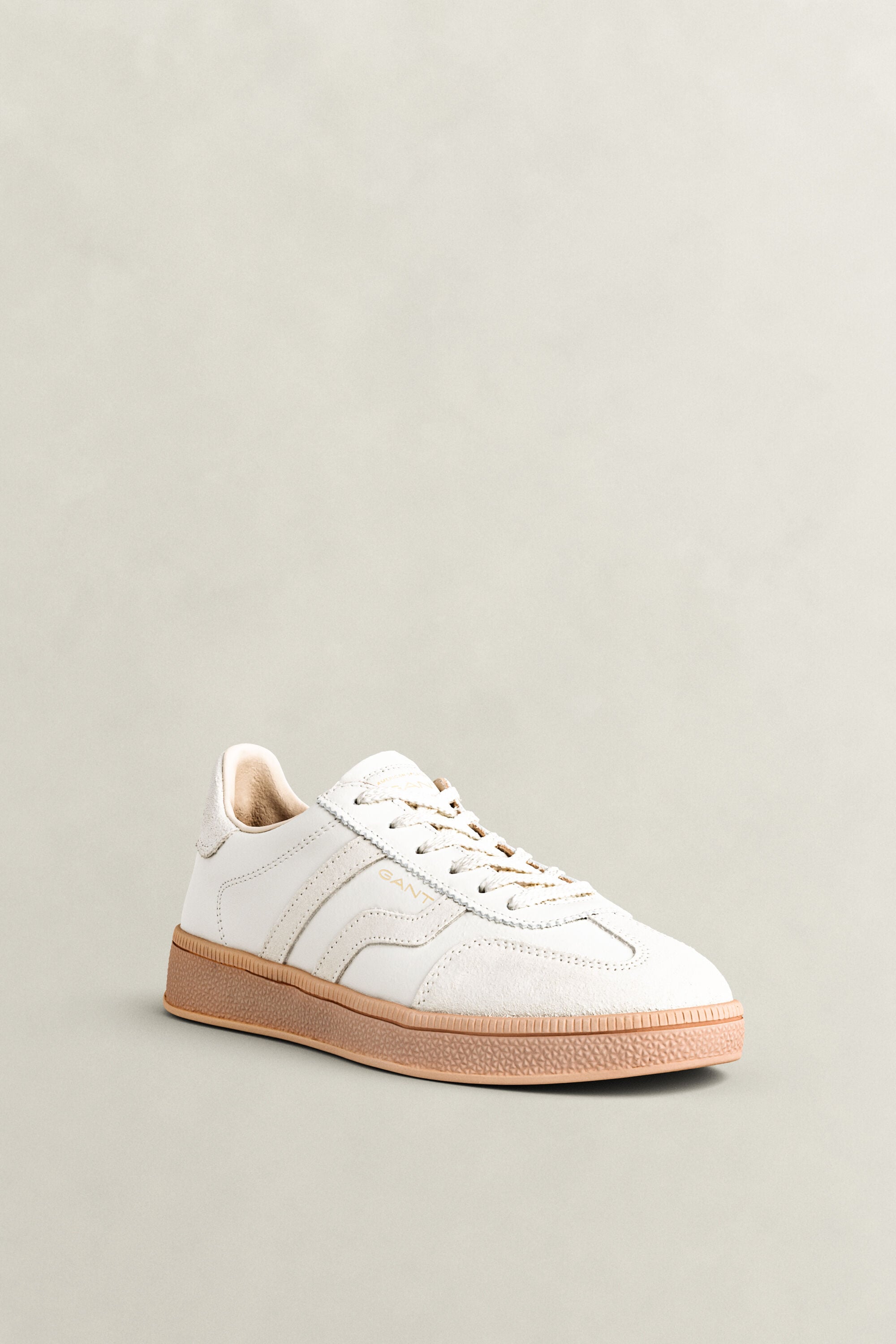 Baskets en daim et cuir Cuzima