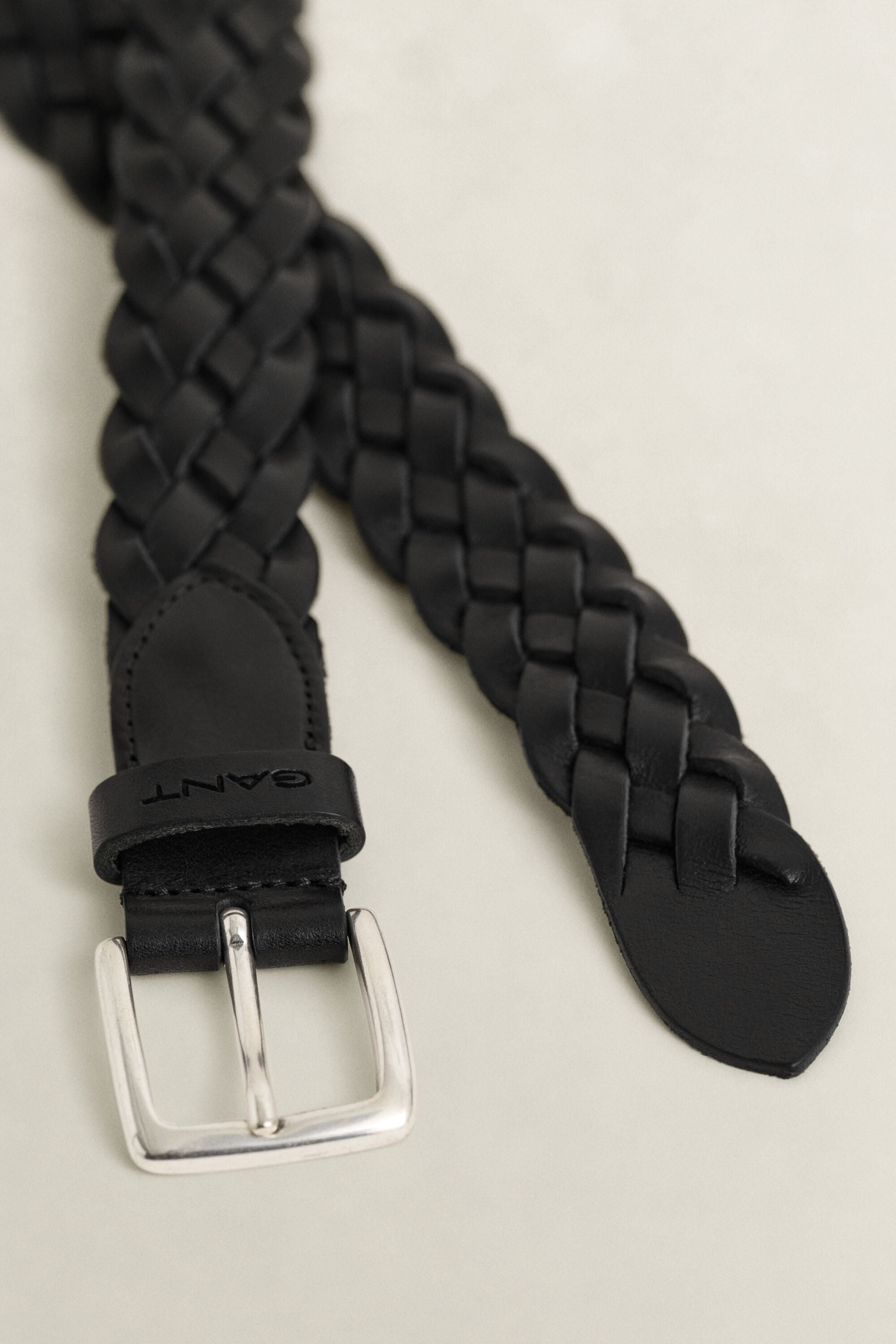 Flechtgürtel aus Leder