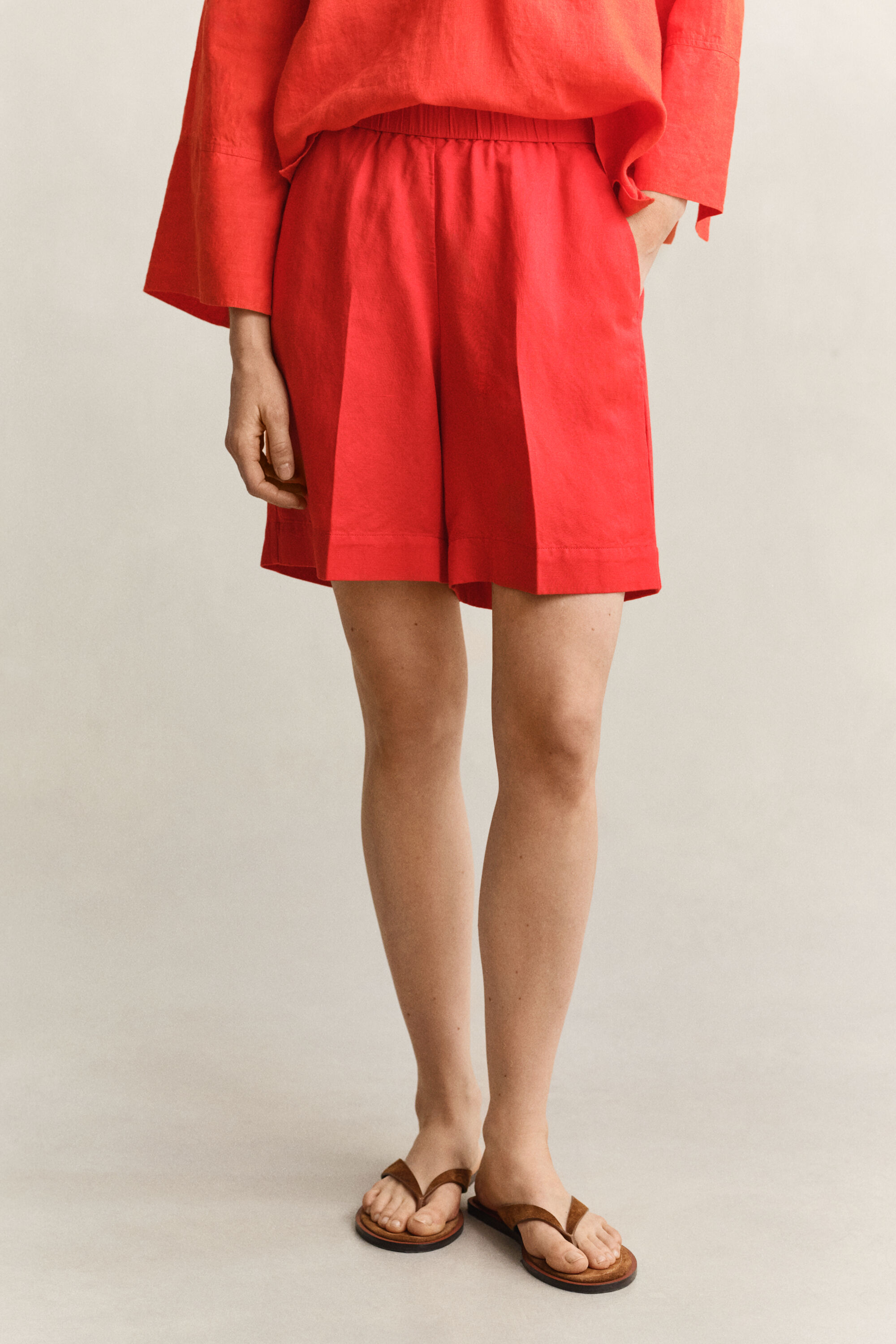 Pantaloncini in misto lino