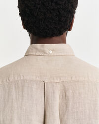 St&uuml;ckgef&auml;rbtes Regular Fit Leinen Hemd