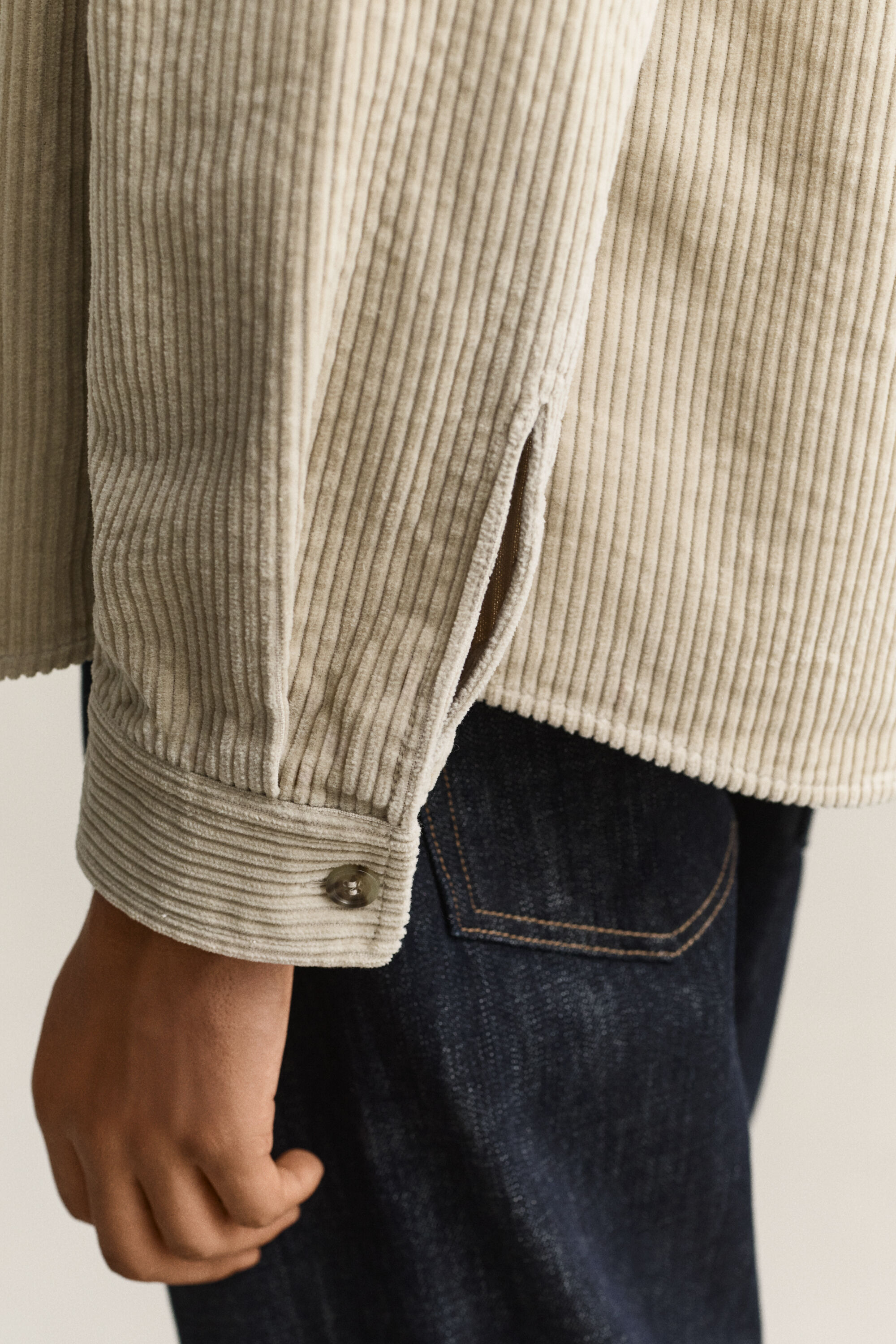 Cord-Hemdjacke