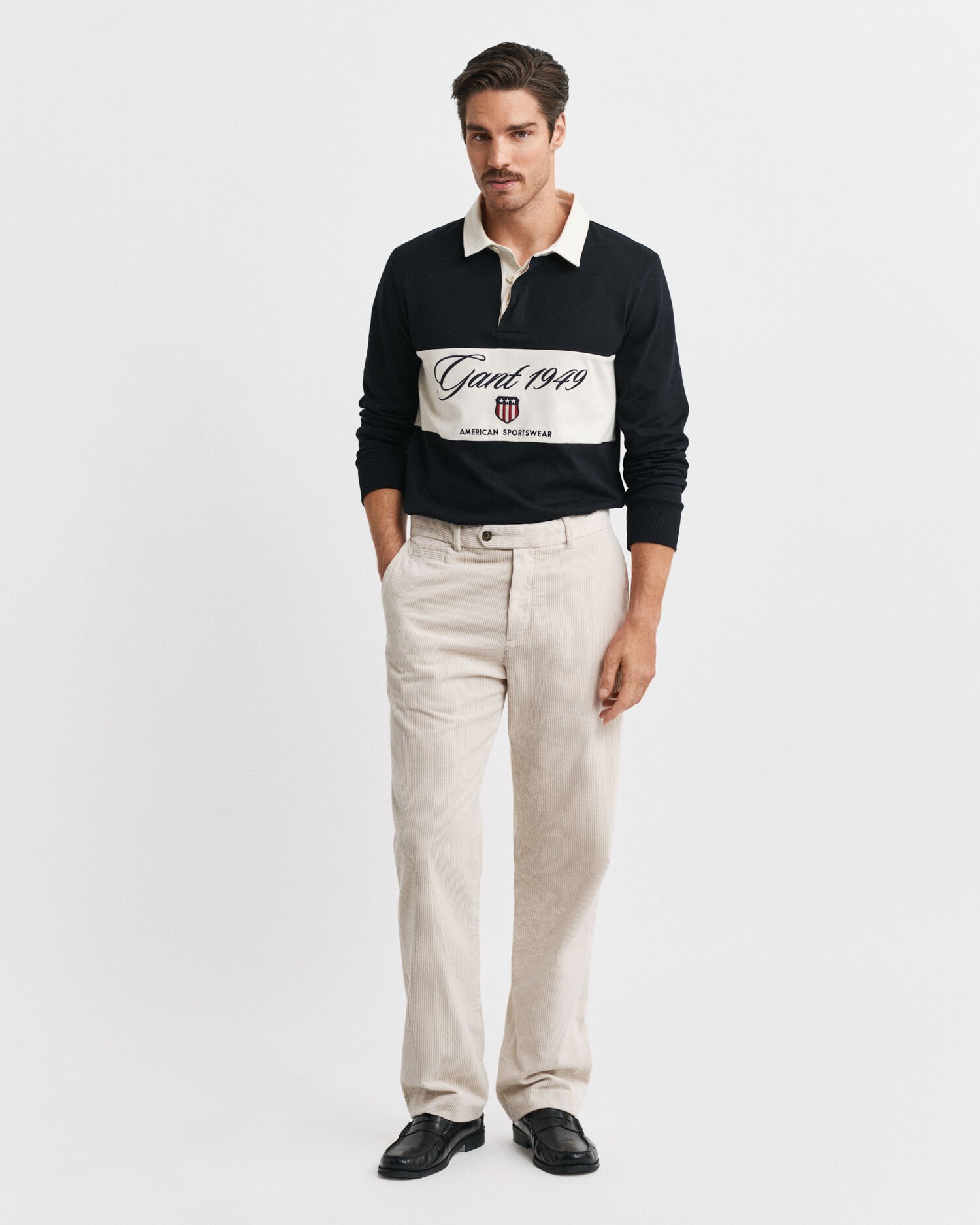 Pantaloni in velluto a coste straight fit