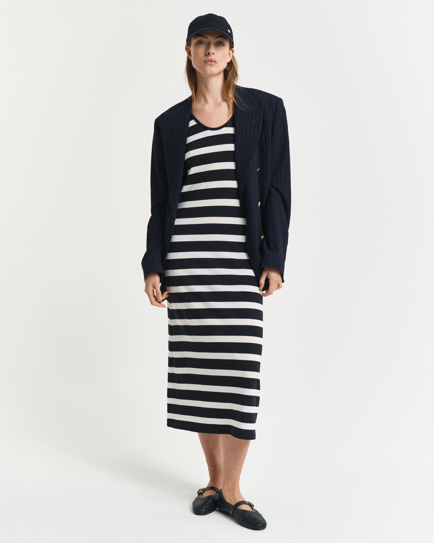 Gestreiftes Tanktop-Jerseykleid in Midilänge