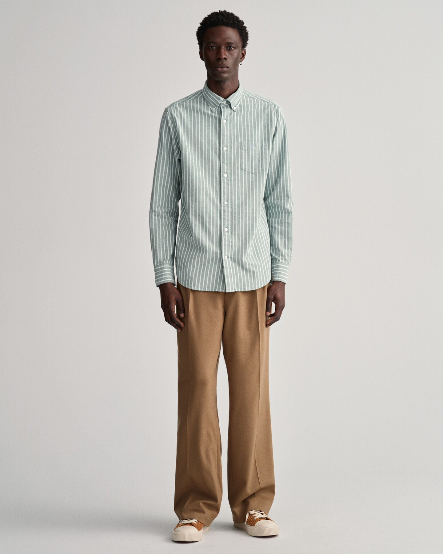 Leichtes Regular Fit Oxford-Hemd mit Streifen