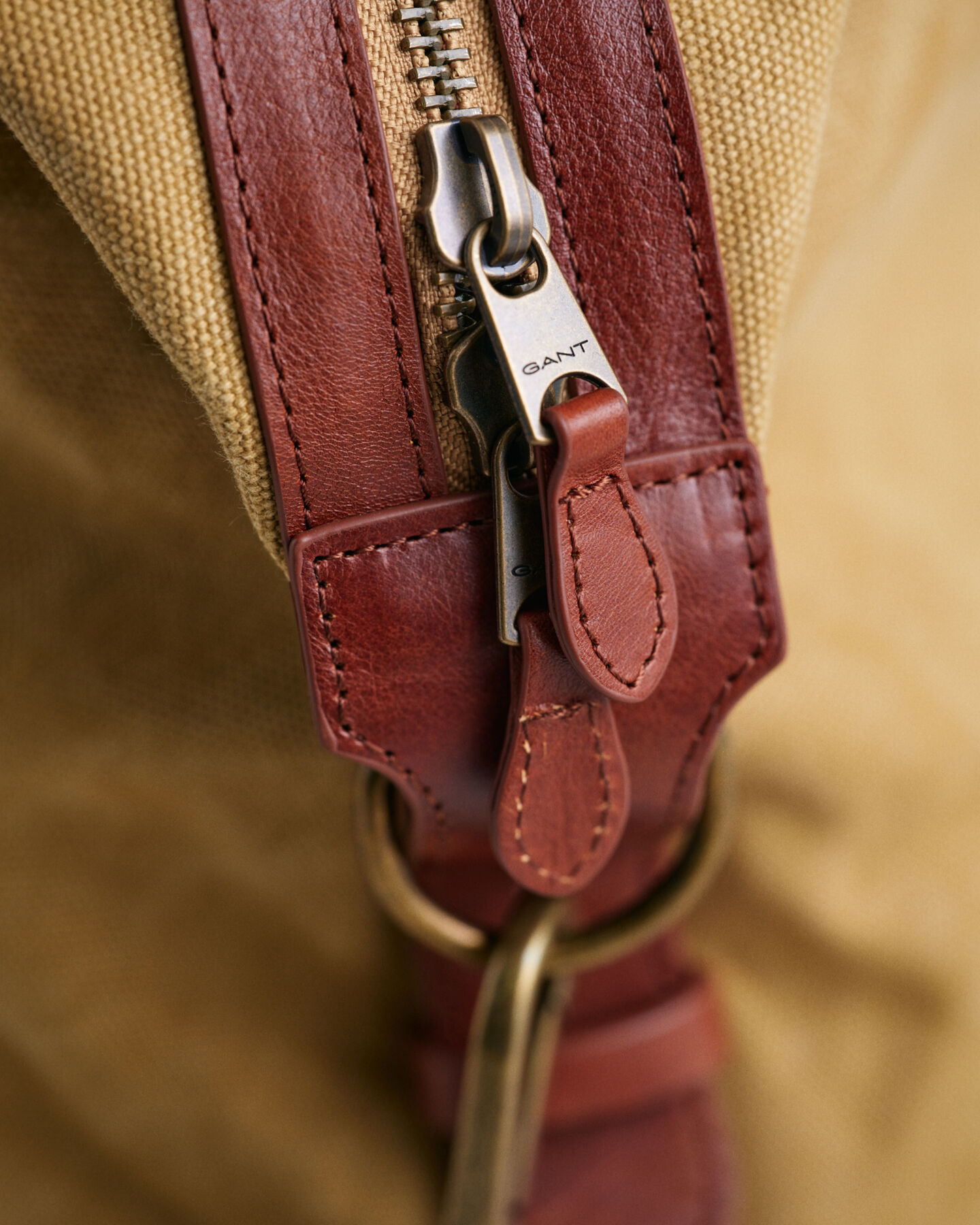 Washed Duffel Bag aus Canvas