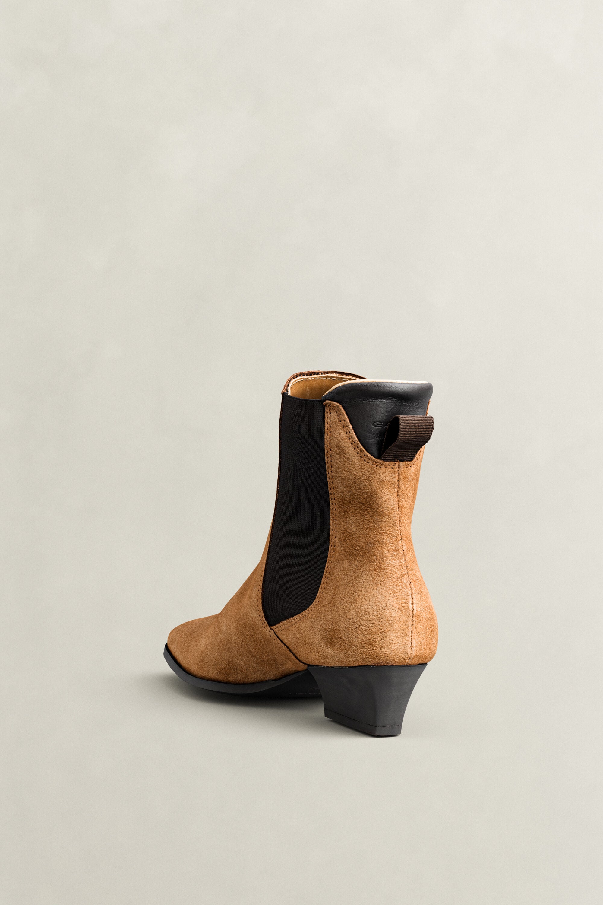 Bassotte Suede Chelsea Boots