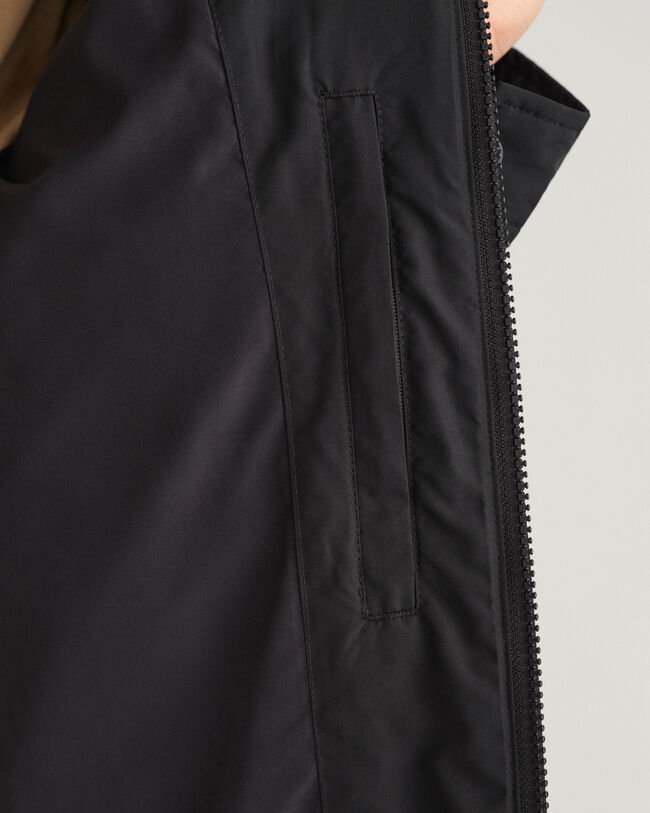 Windcheater mit Streifensteppung