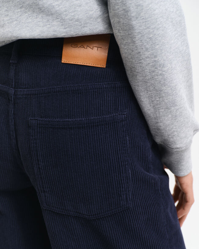 Relaxed Fit Cordjeans