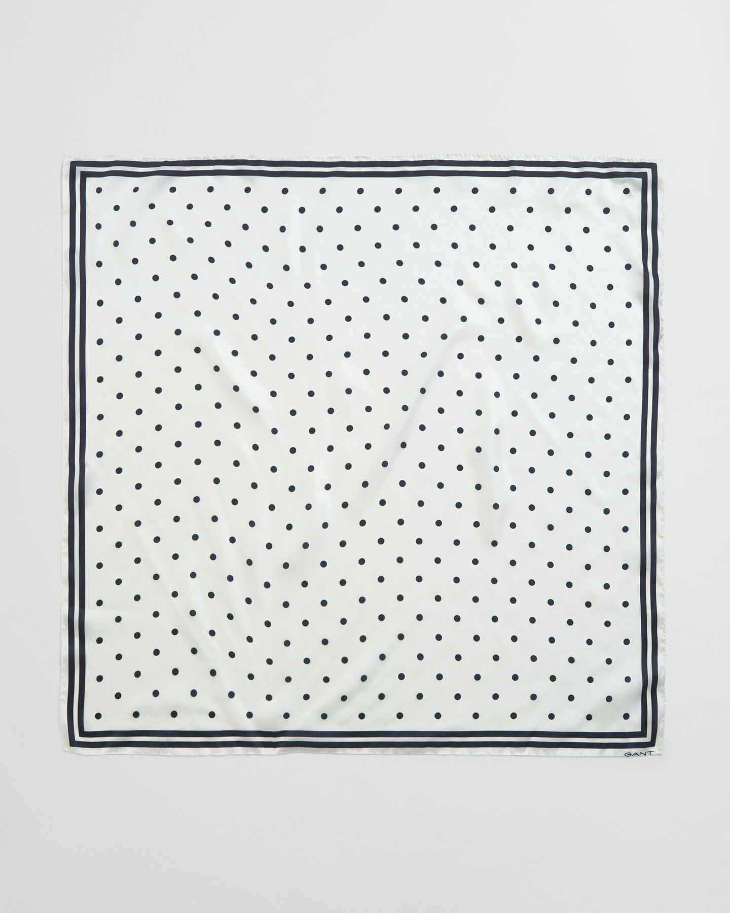 Seidenschal mit Pünktchen-Print