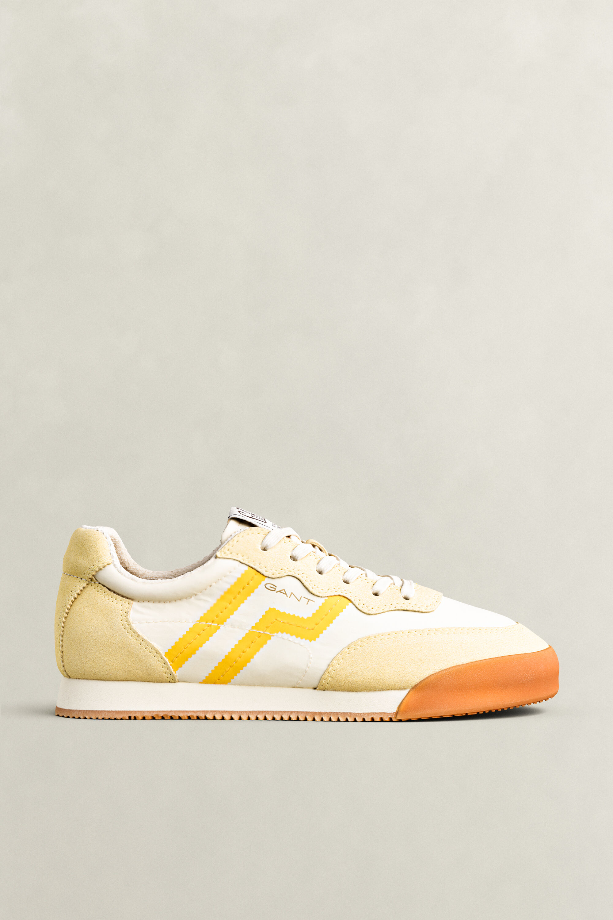 Beylana Sneaker aus Veloursleder