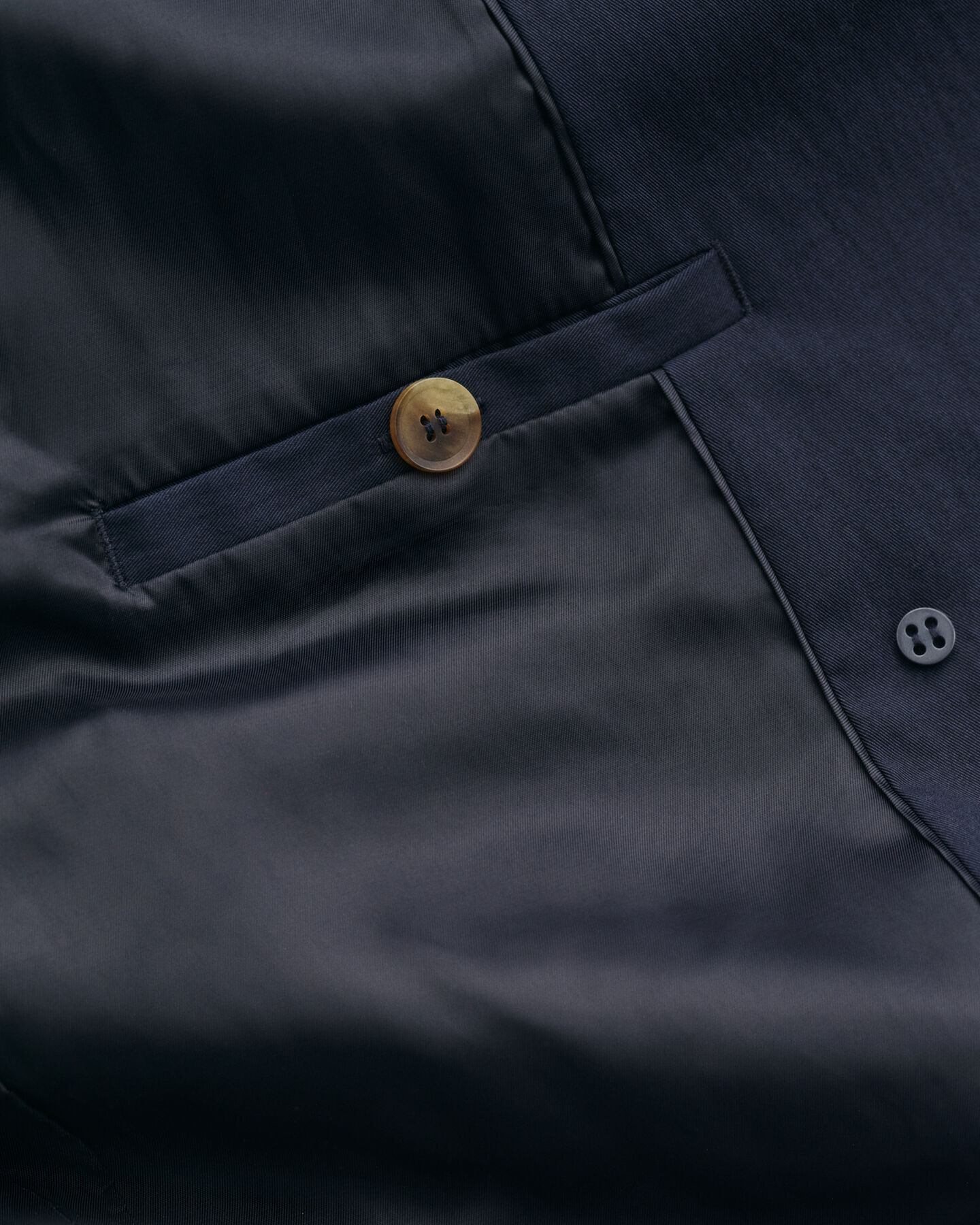 Mittellange Trenchjacke