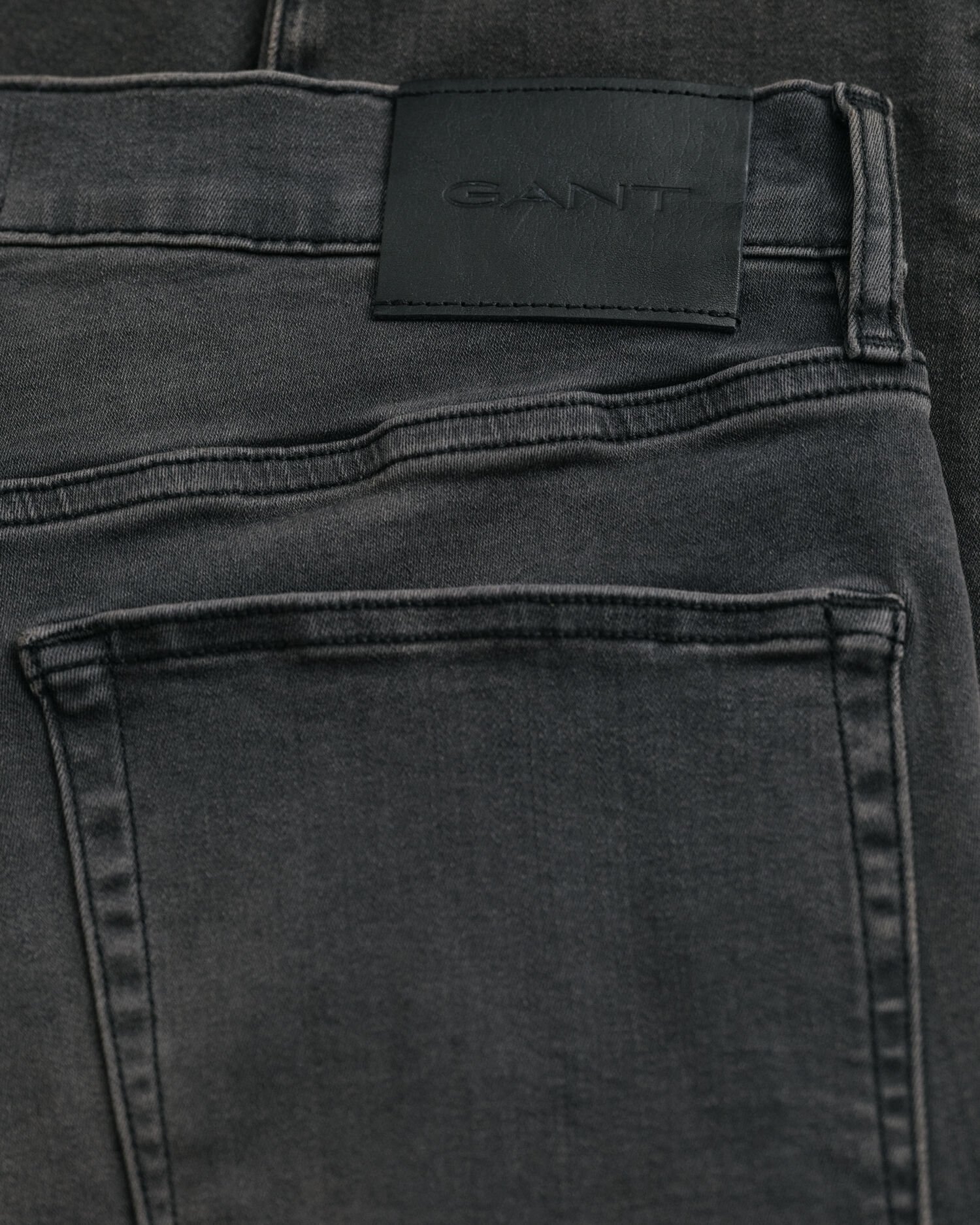 Extra Slim Fit Active Recover Black Jeans