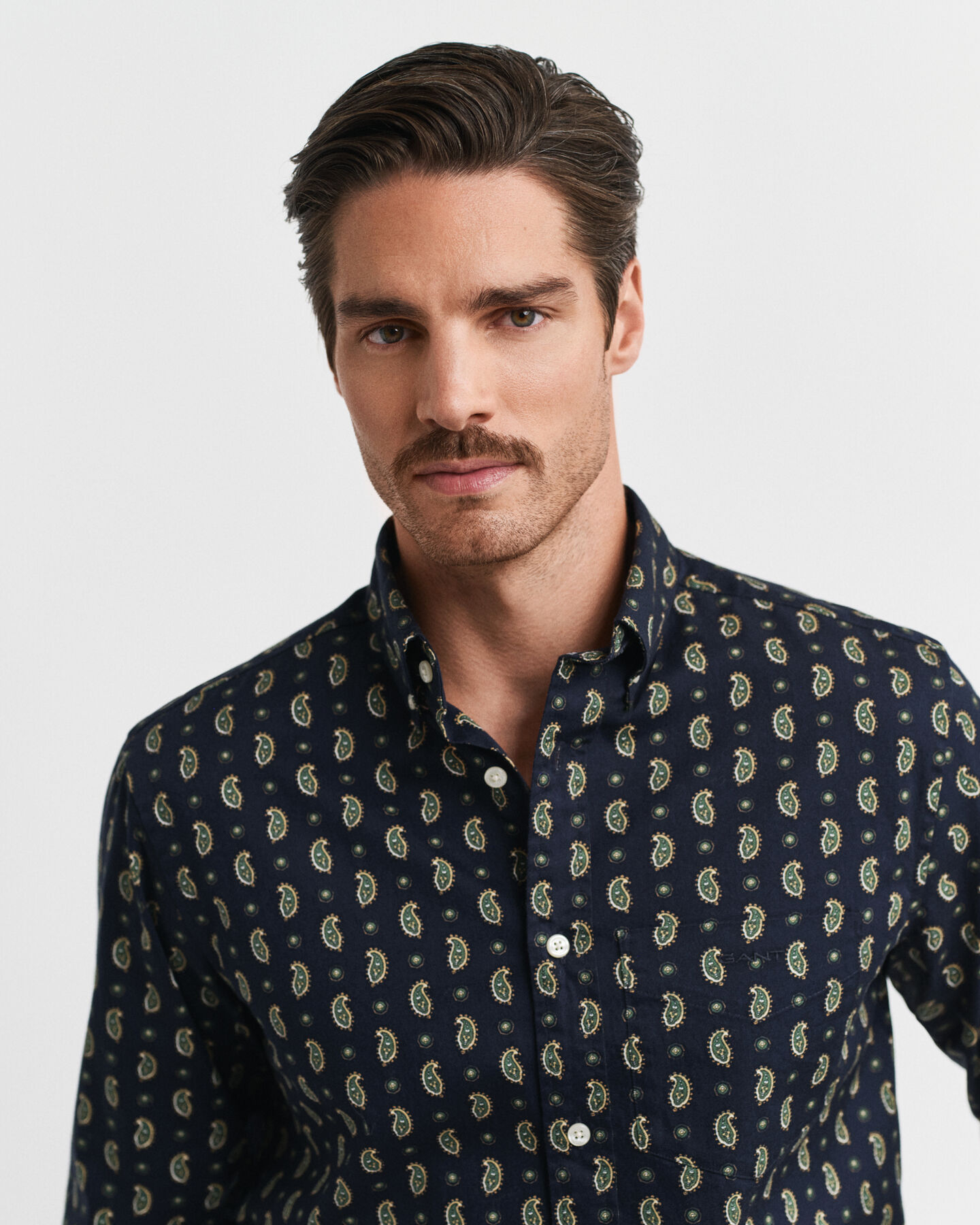 Regular Fit Twill-Hemd mit Paisley-Print