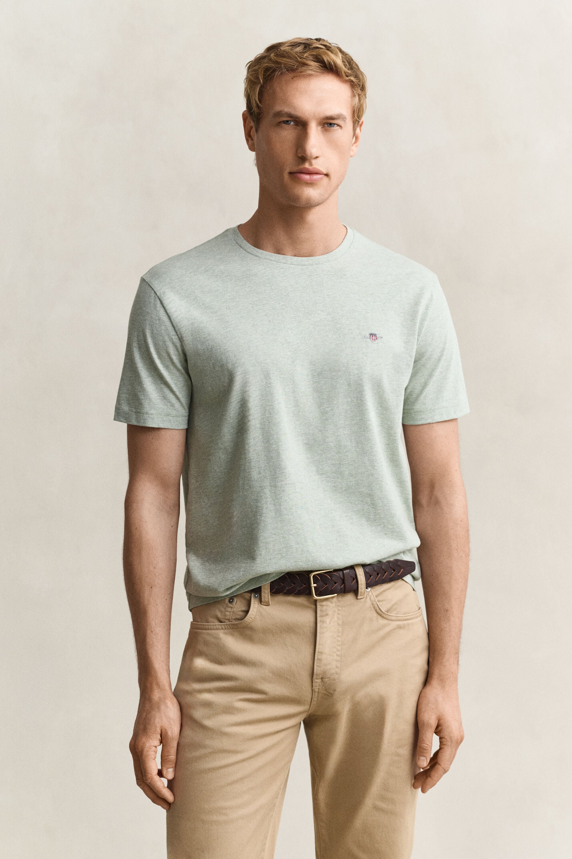 T-shirt regular avec écusson