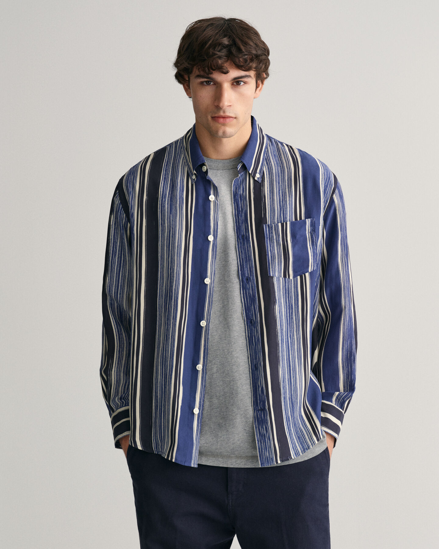 Relaxed Fit Seidenhemd mit Print