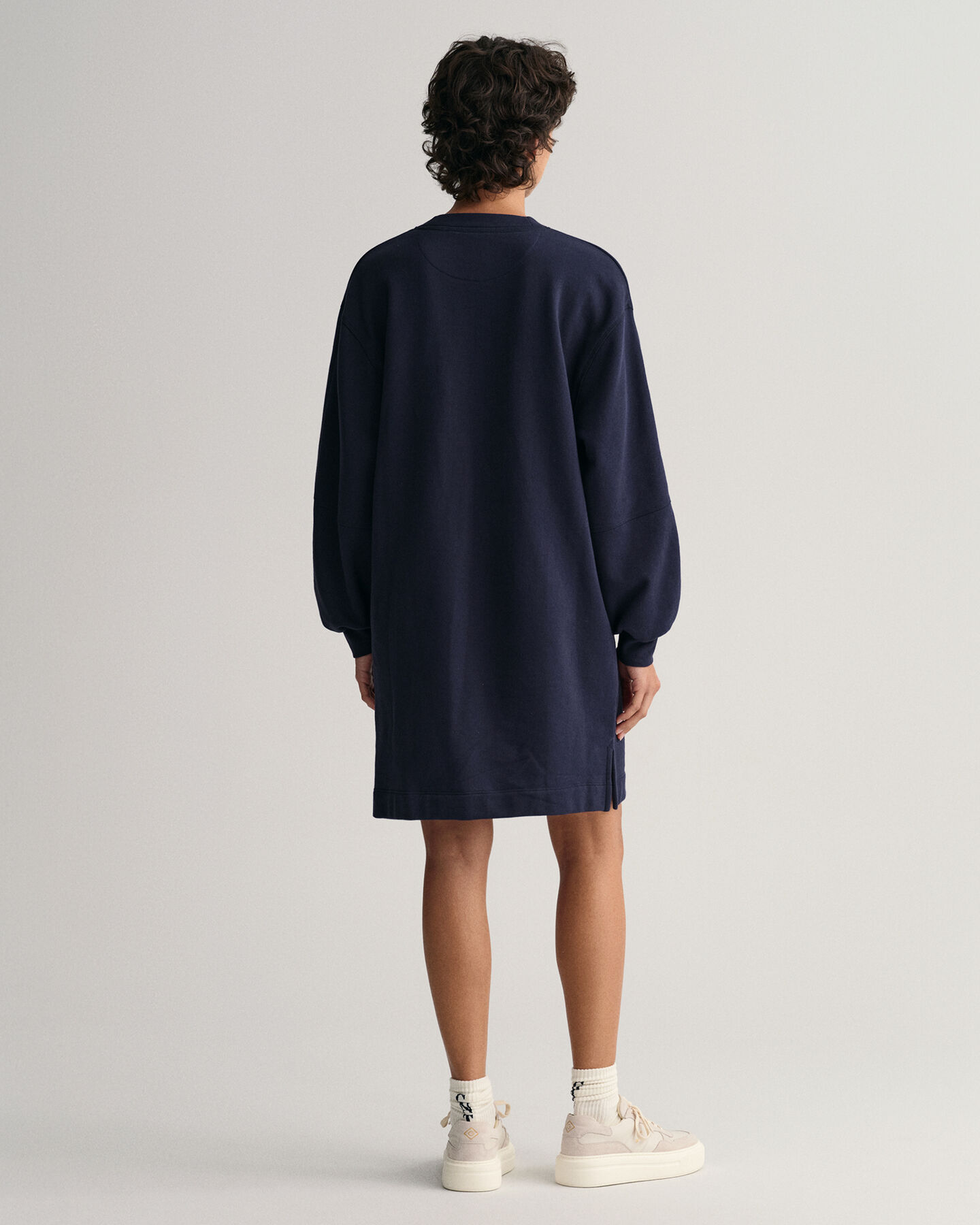 Logo Volume Langarmkleid