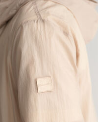 Packbarer leichter Windbreaker