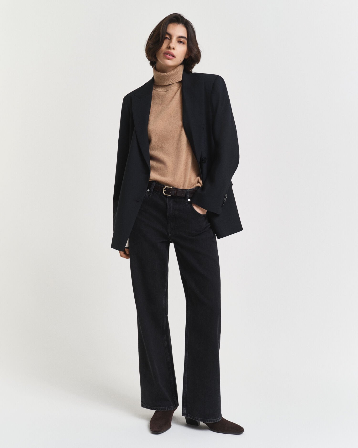 Maglia a collo alto in cashmere a maniche corte