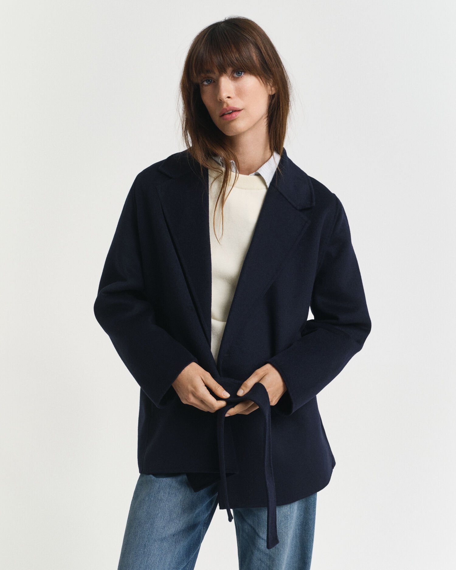 Handgenähte Jacke mit Gürtel