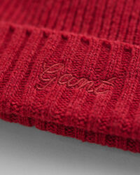 Script Graphic Beanie und Schal im Geschenkset