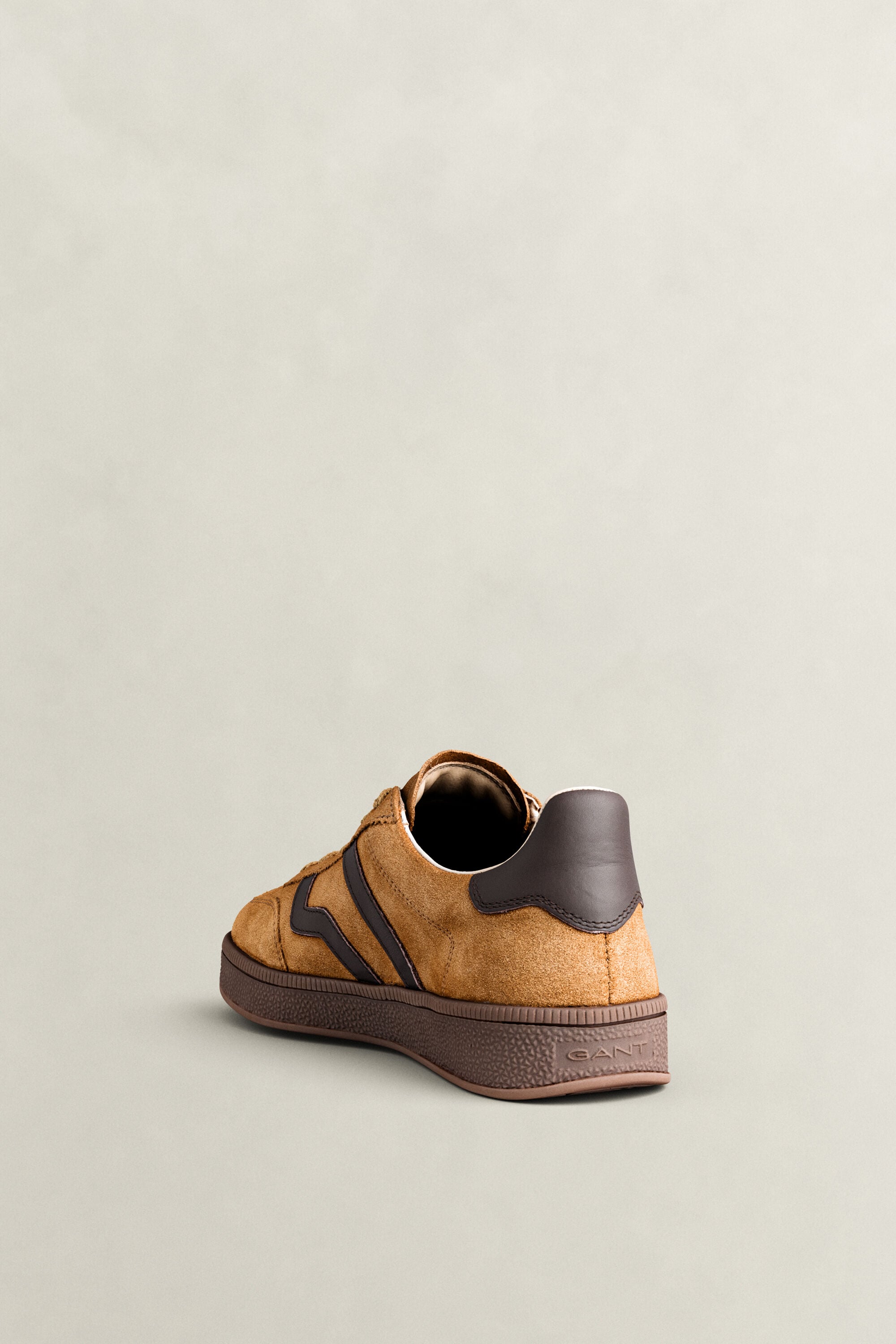 Baskets en daim Cuzima
