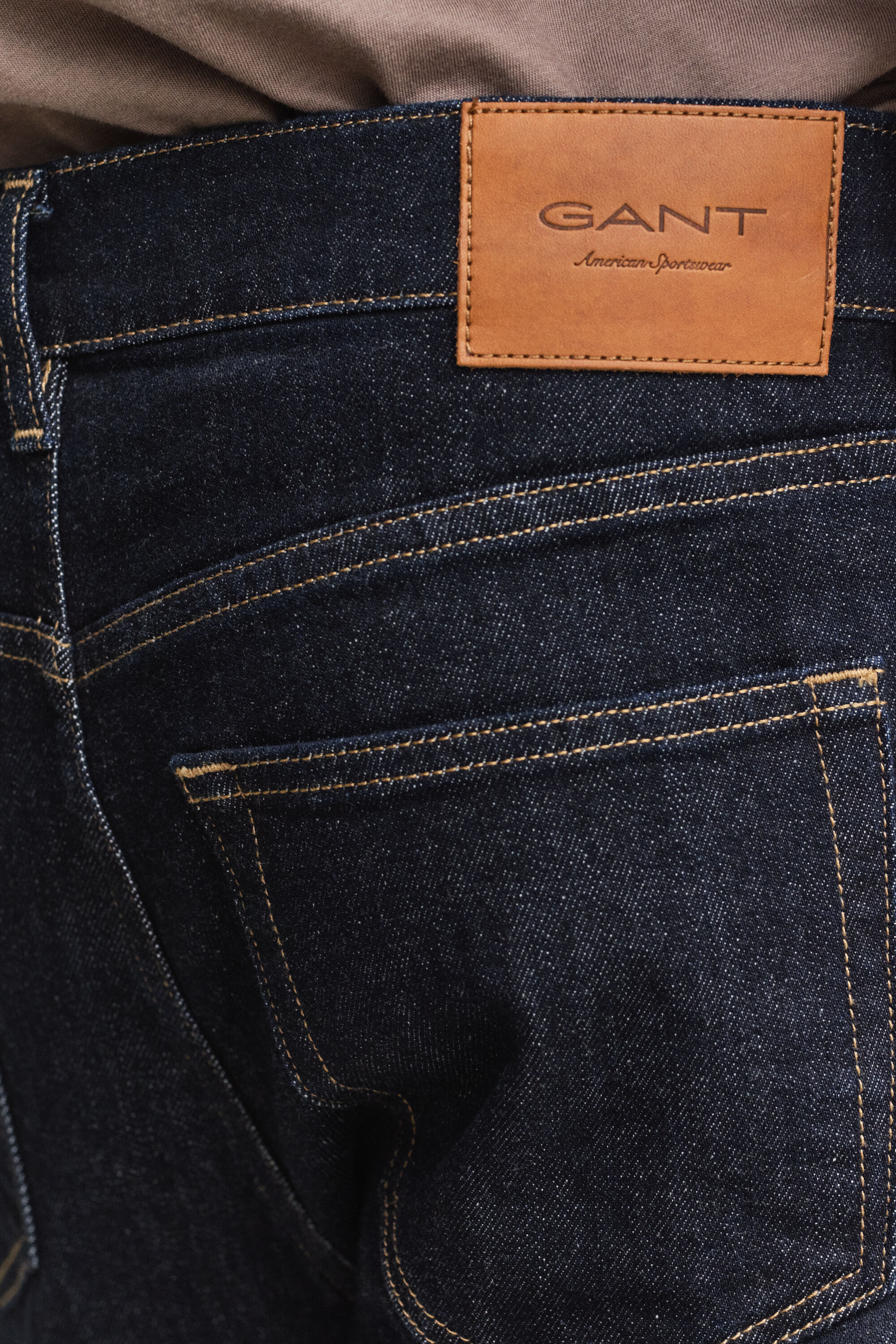 Slim Clean Wash Jeans