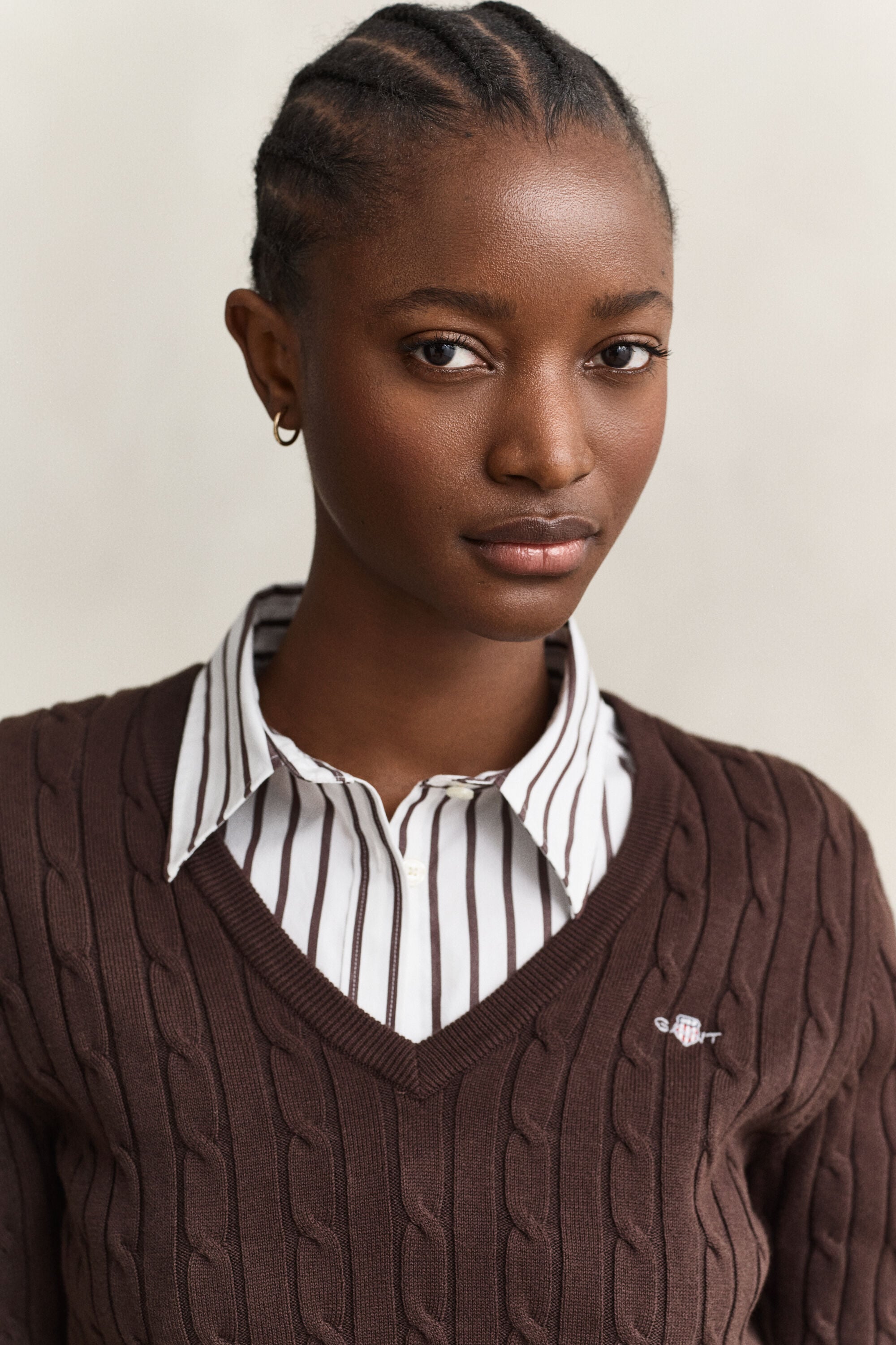 Zopfstrick V-Neck Pullover aus Stretch-Baumwolle