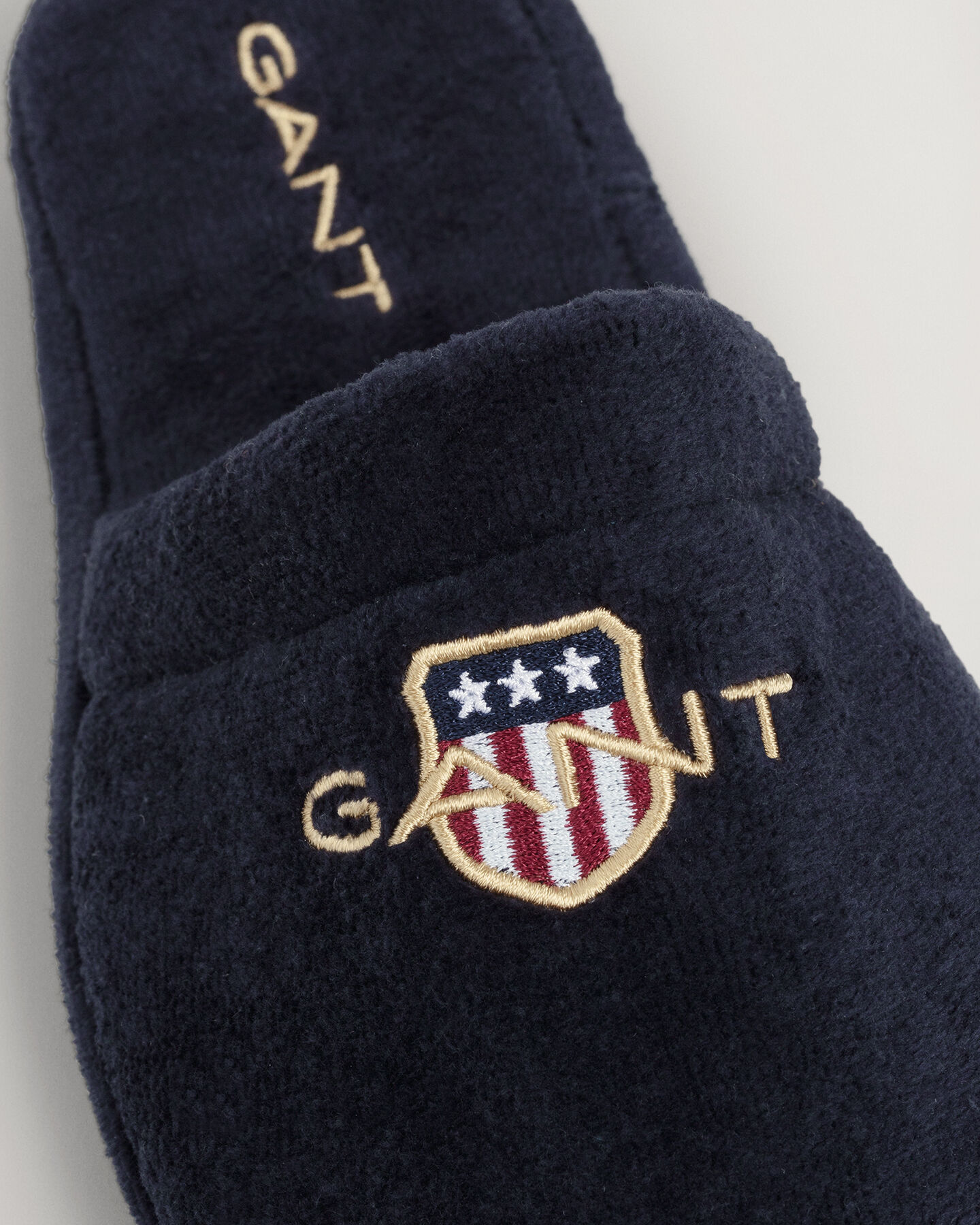 Archive Shield Slipper