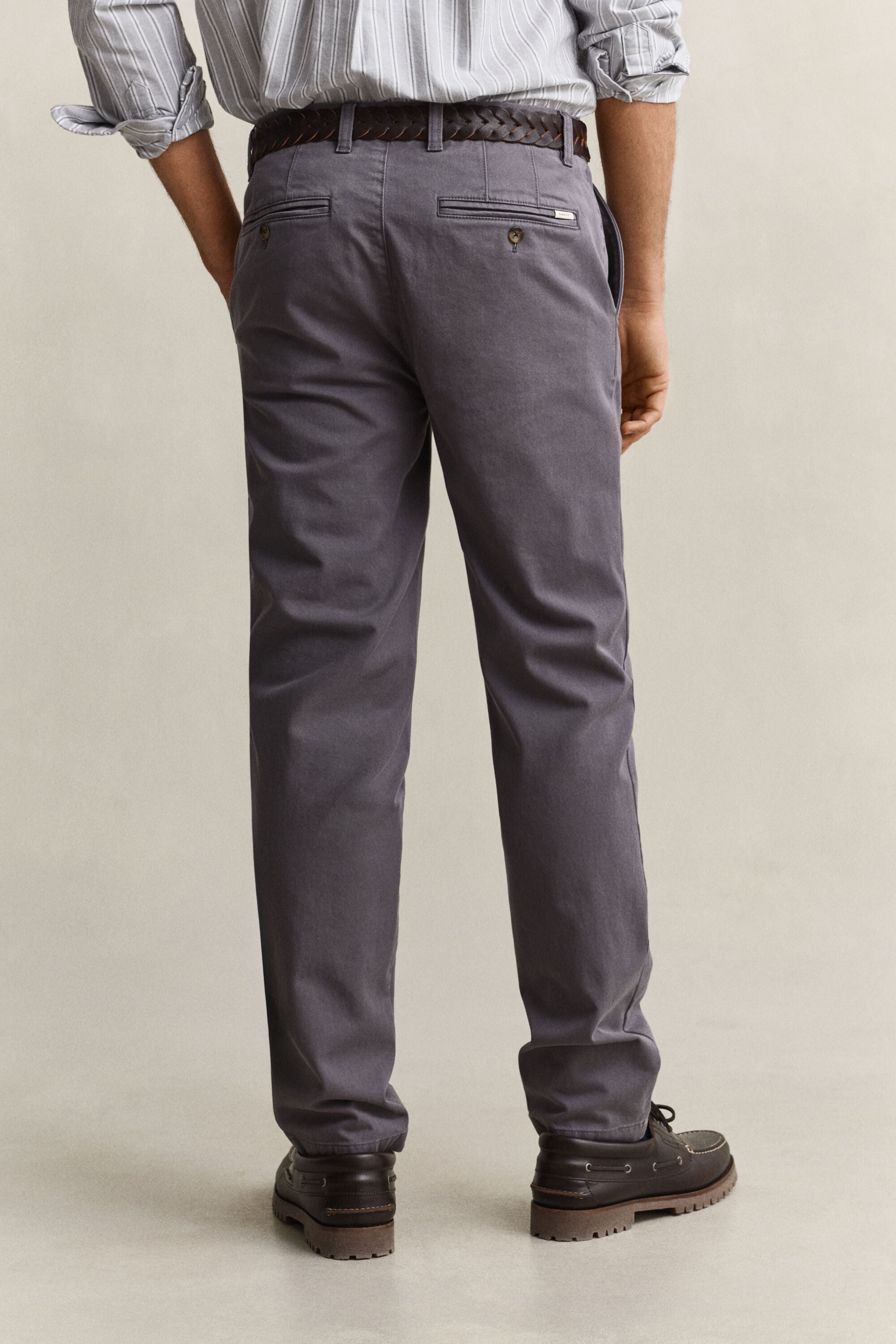 Pantalon chino coupe slim confortable