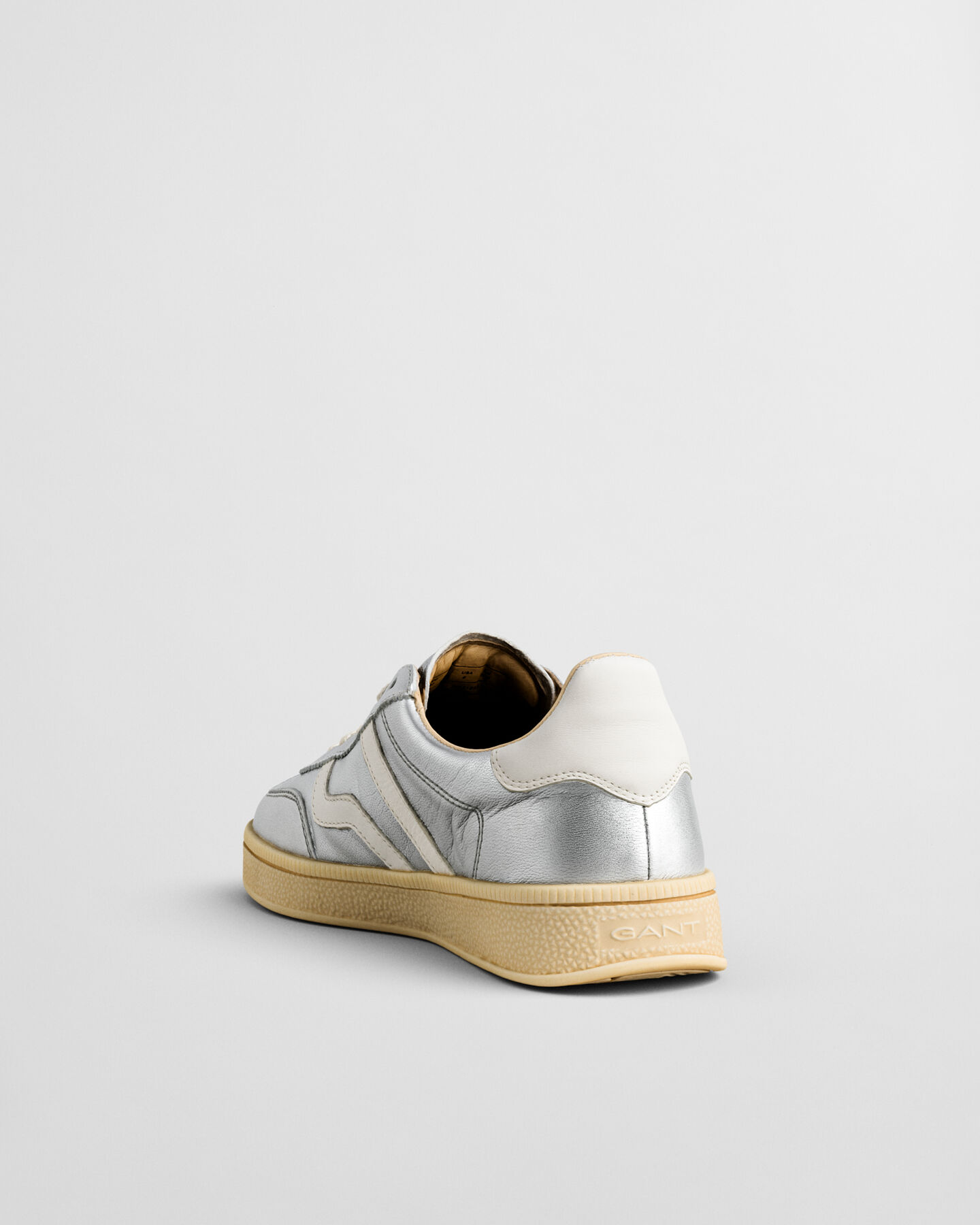 Cuzima Sneaker aus Metallic-Leder