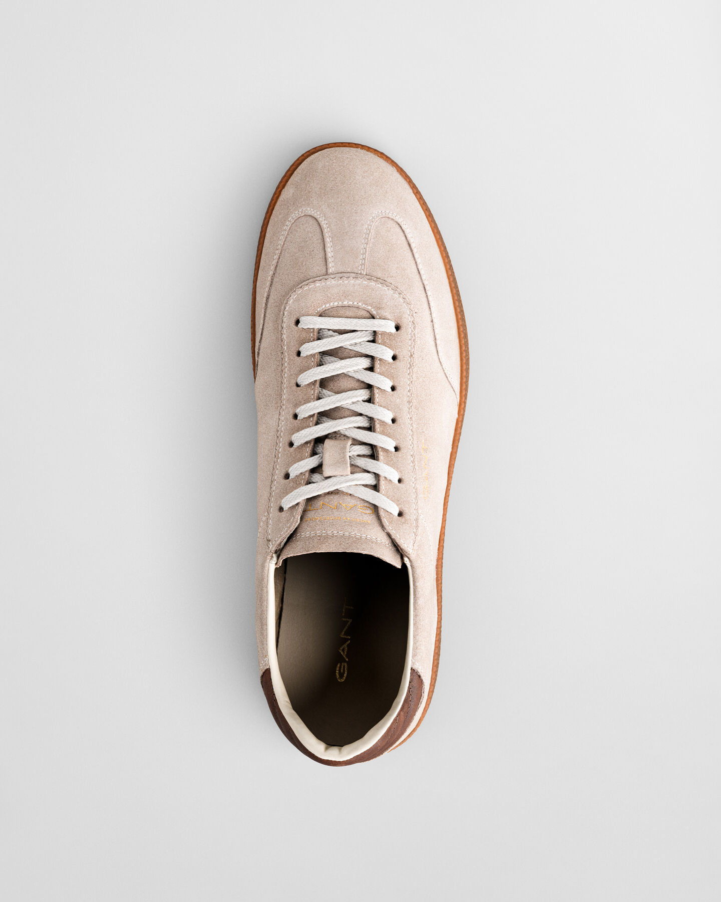 Cuzmo Sneaker aus Veloursleder