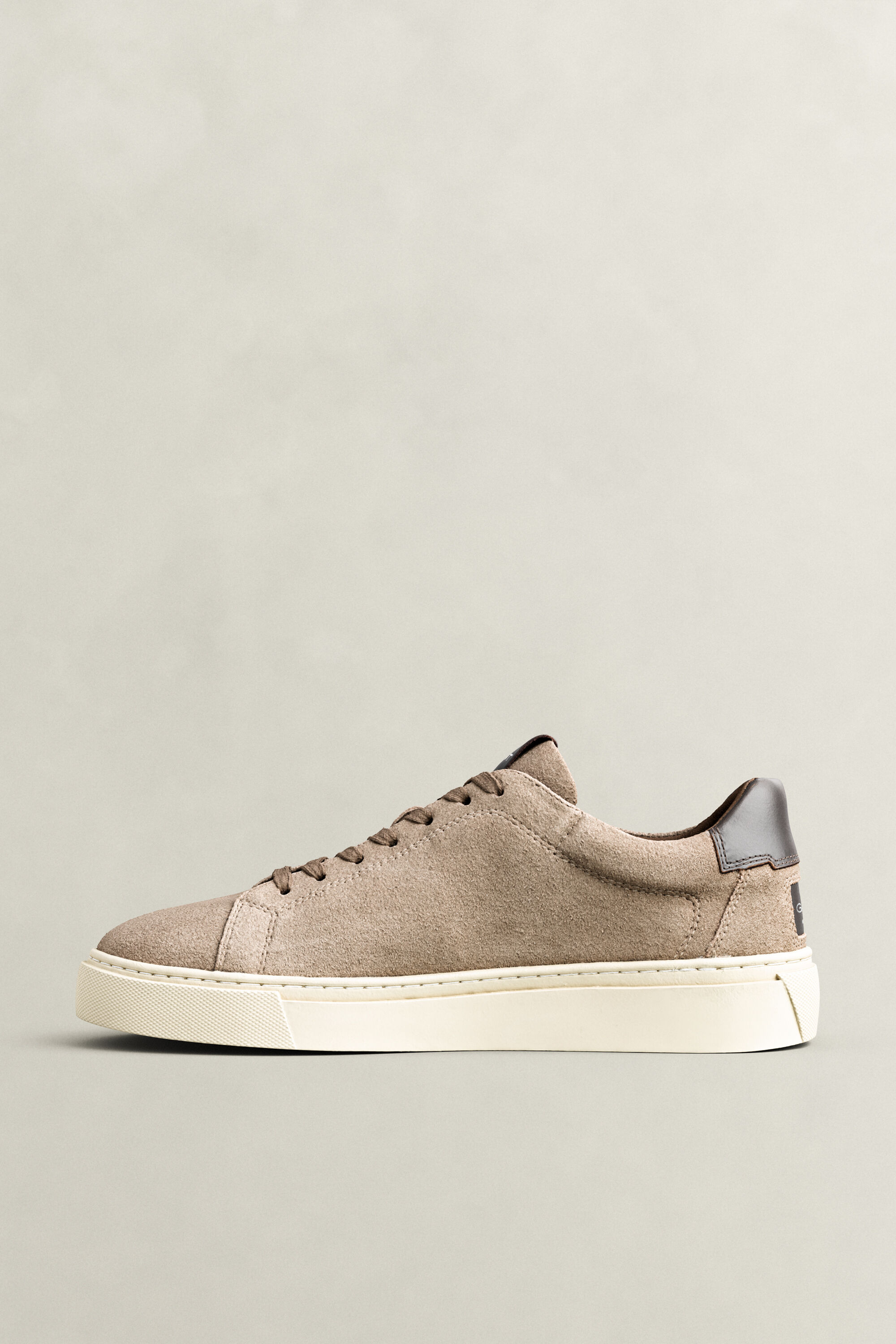 Baskets en daim McJulien