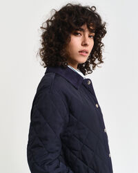 Steppmantel mit Corddetails