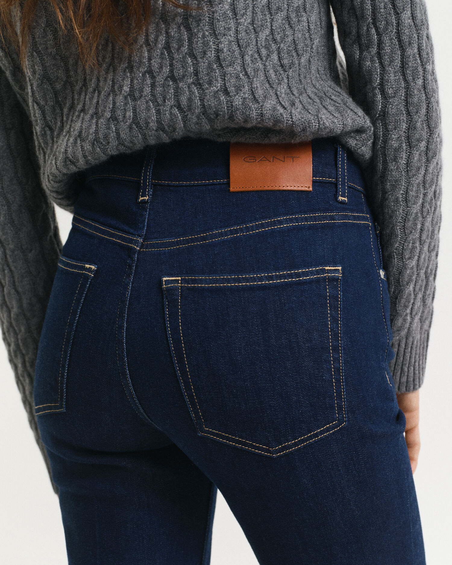 Jean coupe slim évasée